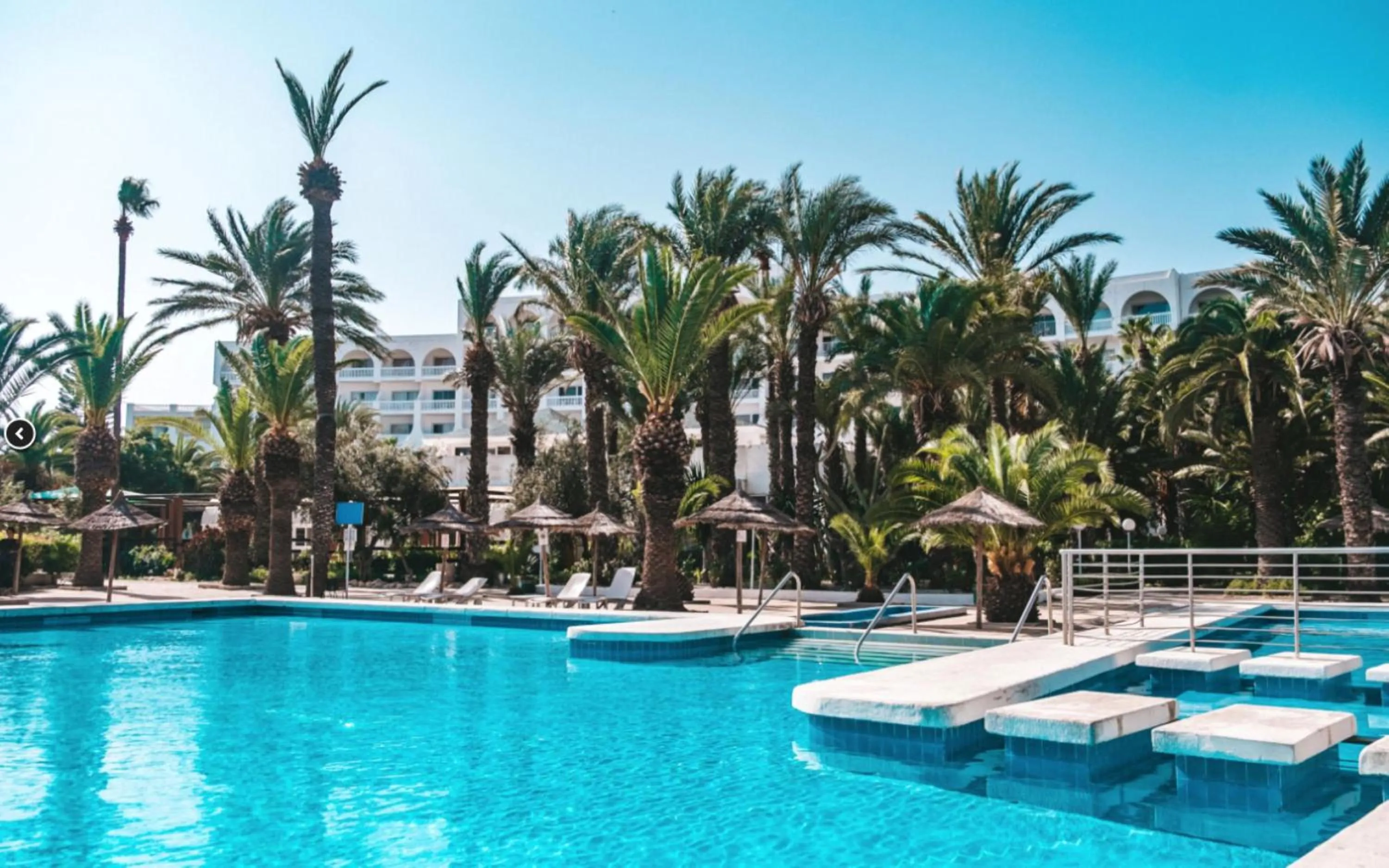 Swimming pool in Kanta Resort and Spa