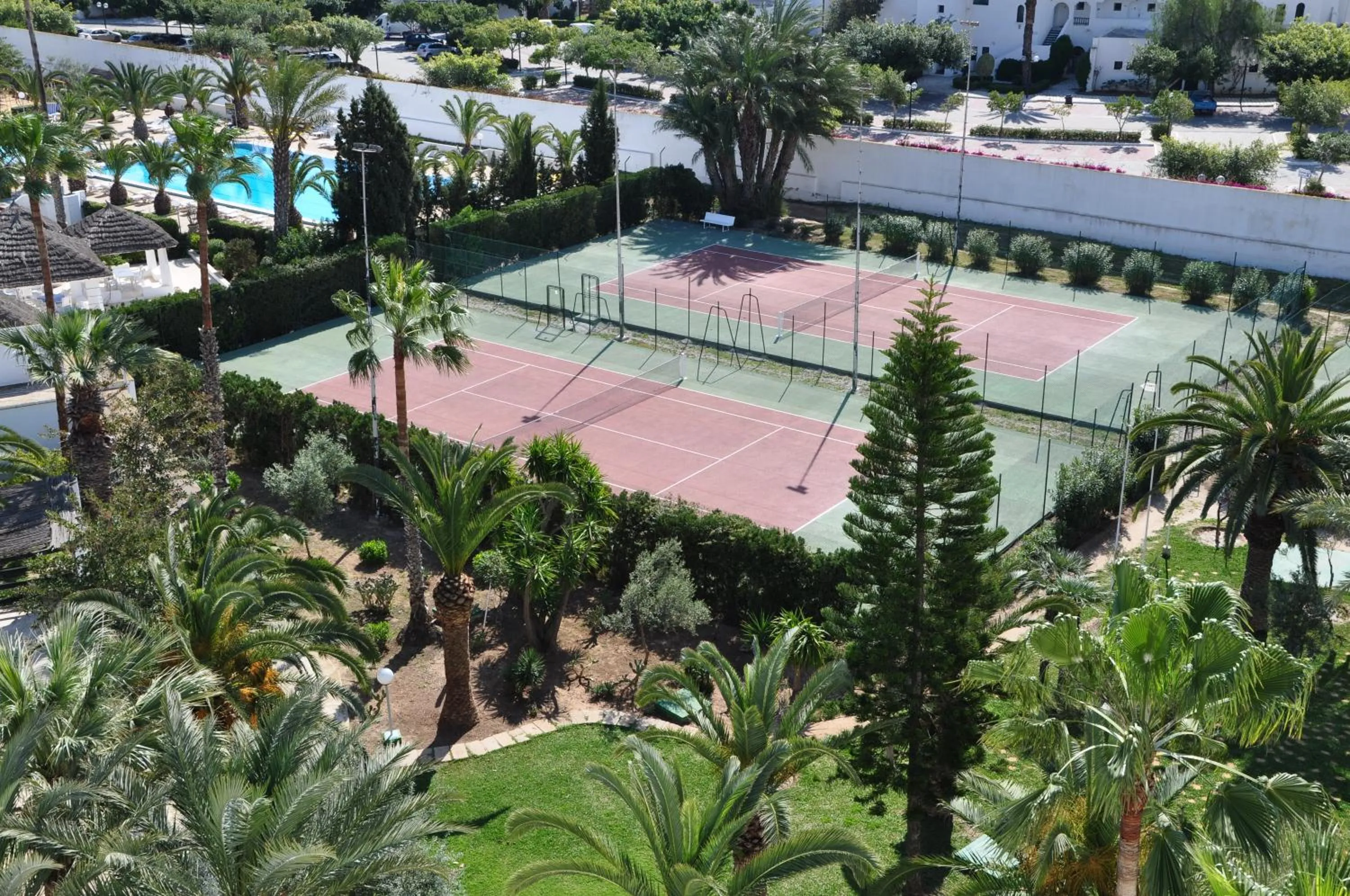 Tennis court in Kanta Resort and Spa