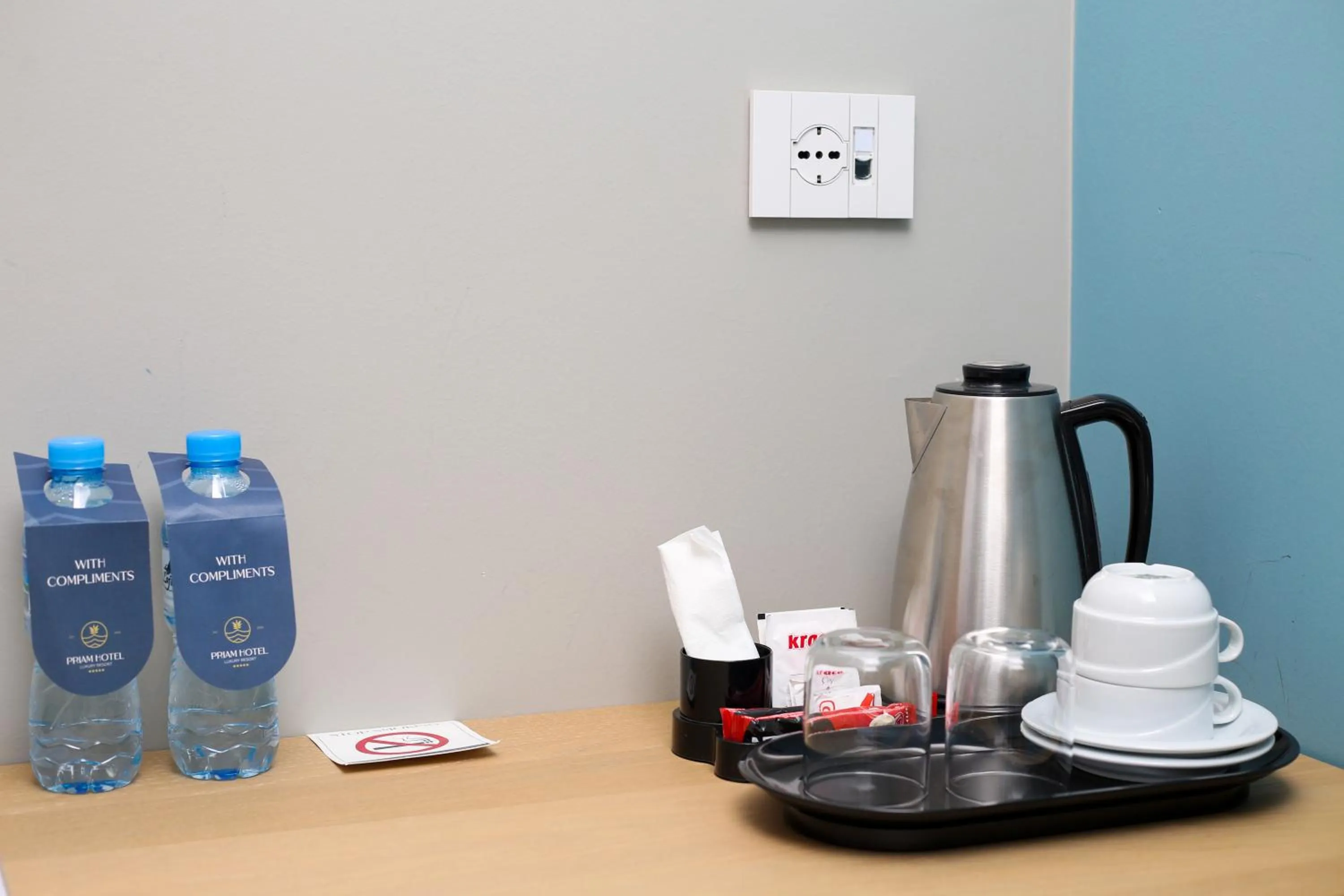 Junior Suite with Pool View in Hotel Vlora Priam, Affiliated by Melia