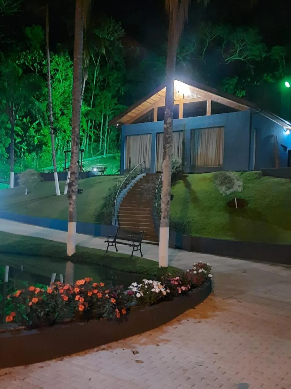 Night in Pousada Recanto da Cascata