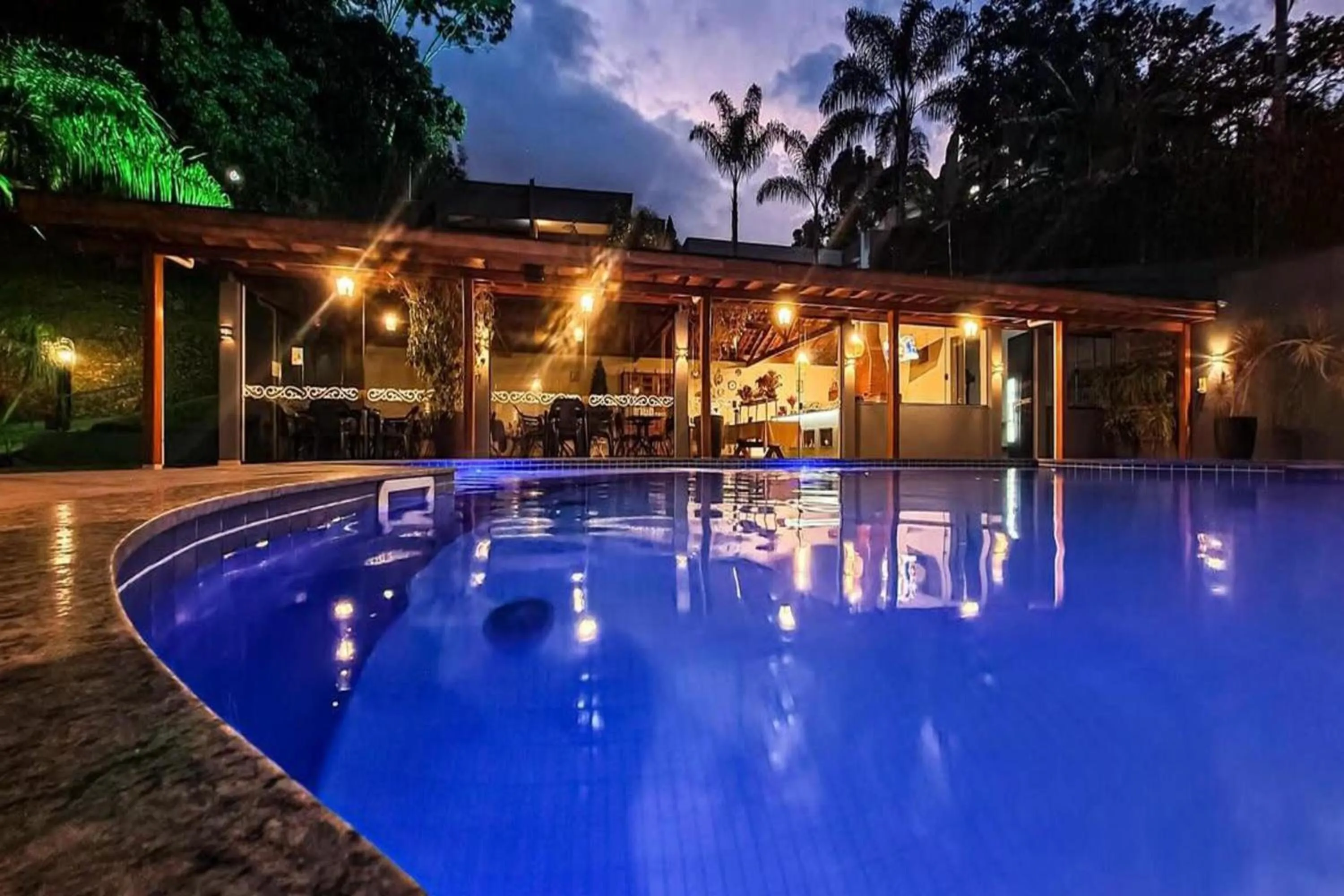 Night in Pousada Recanto da Cascata