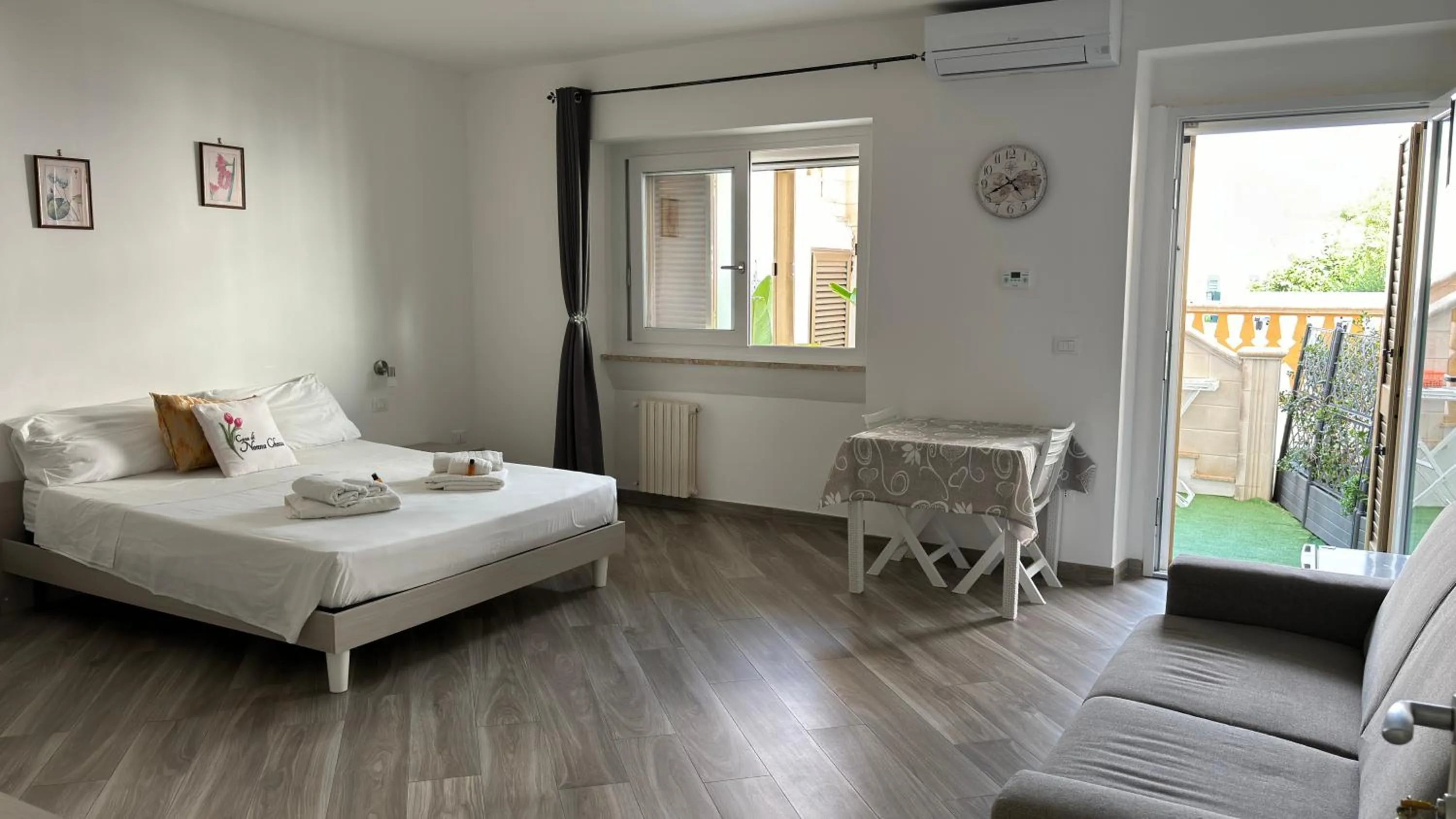 Bedroom, Bed in B&B Casa di Nonna Checca