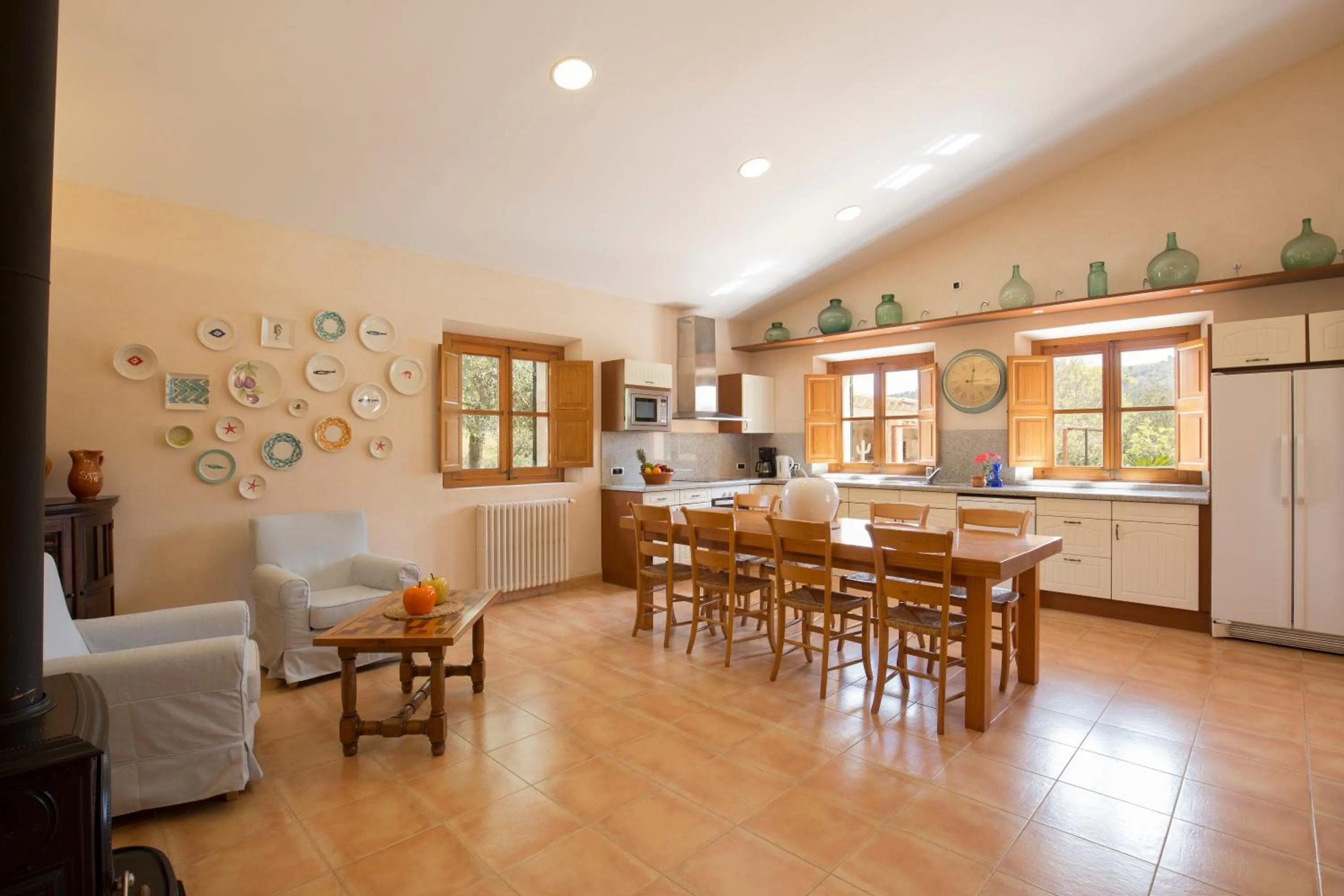 Kitchen or kitchenette in Villa Ca'n Sureda - La Goleta Hotel de Mar & Villas