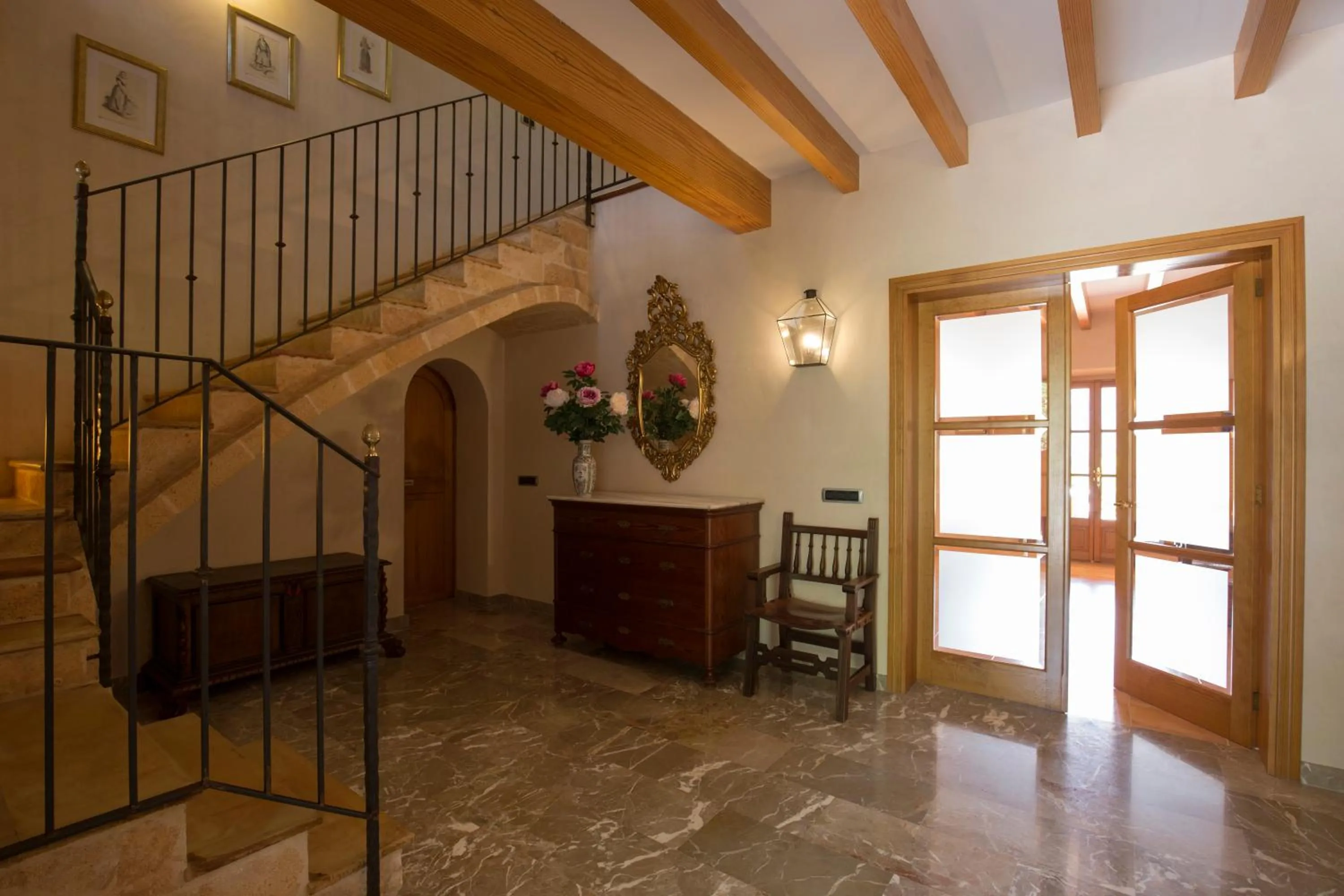 Lobby or reception in Villa Ca'n Sureda - La Goleta Hotel de Mar & Villas