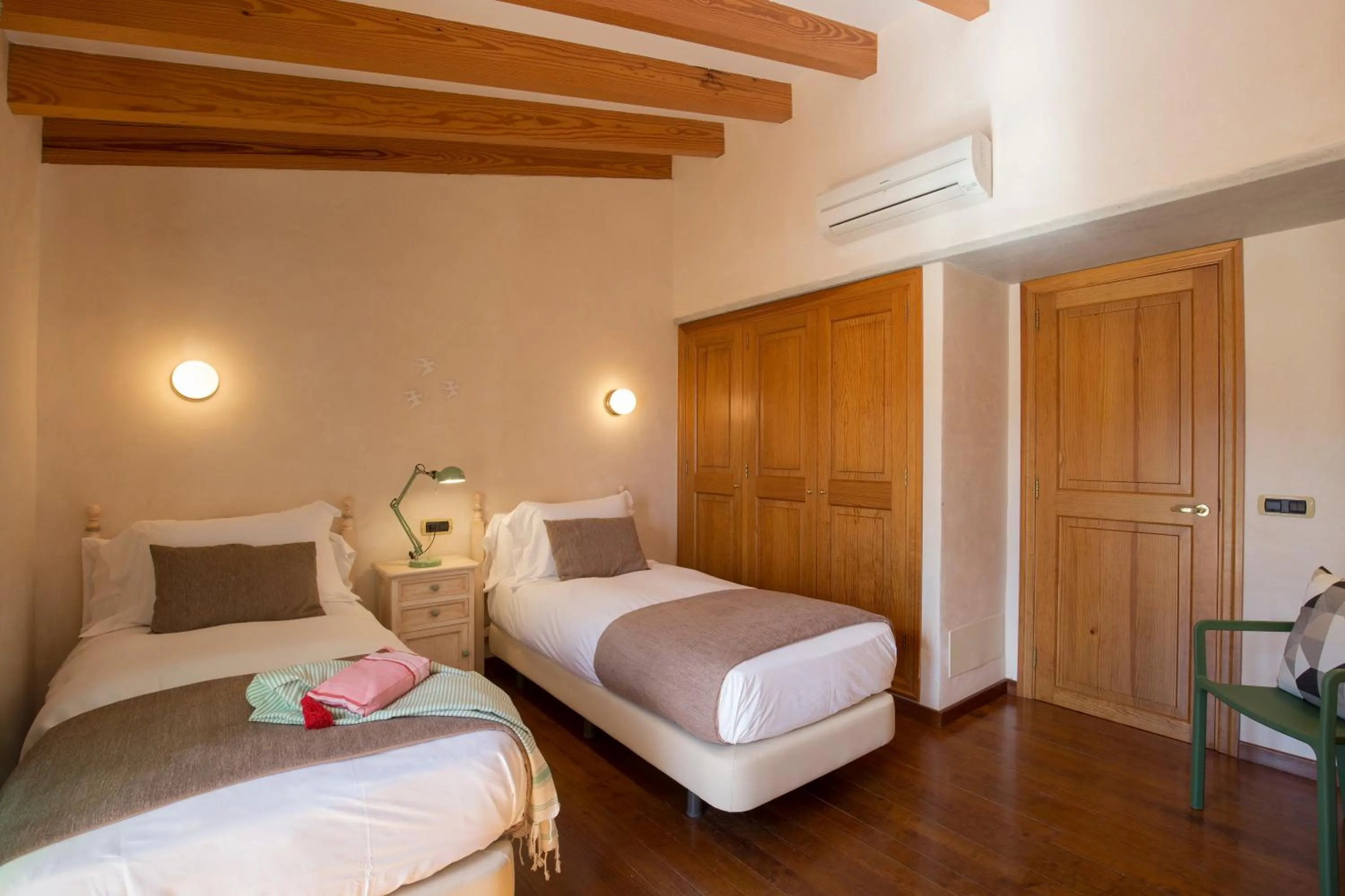 Bedroom, Bed in Villa Ca'n Sureda - La Goleta Hotel de Mar & Villas