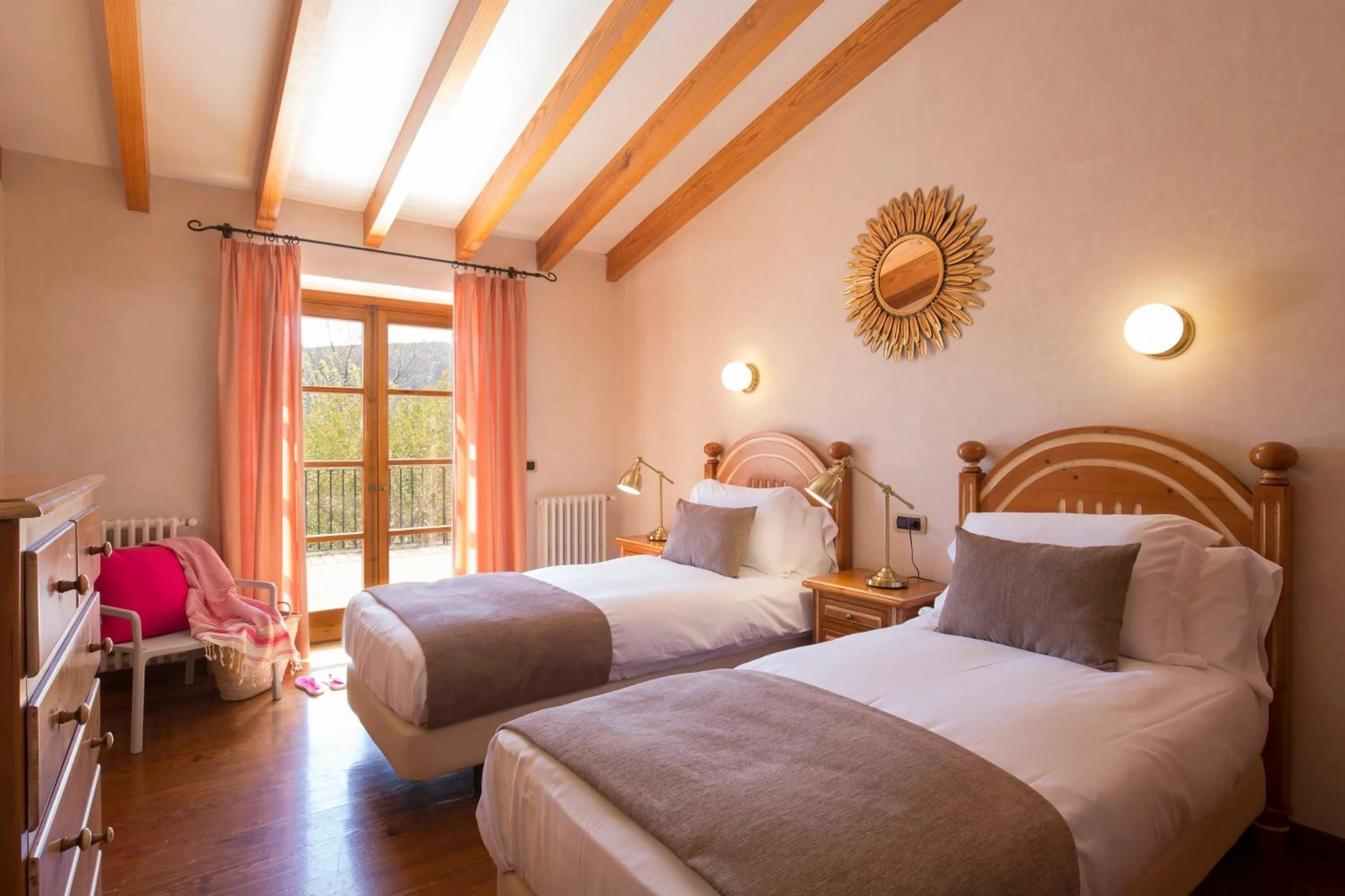 Bedroom, Bed in Villa Ca'n Sureda - La Goleta Hotel de Mar & Villas