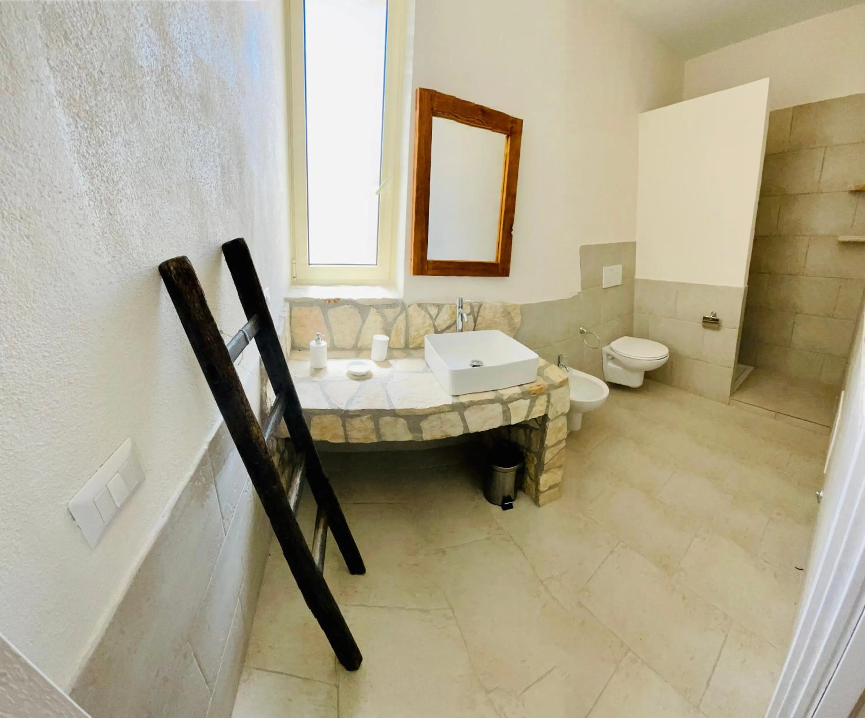 Tenuta Tinelli Sonia