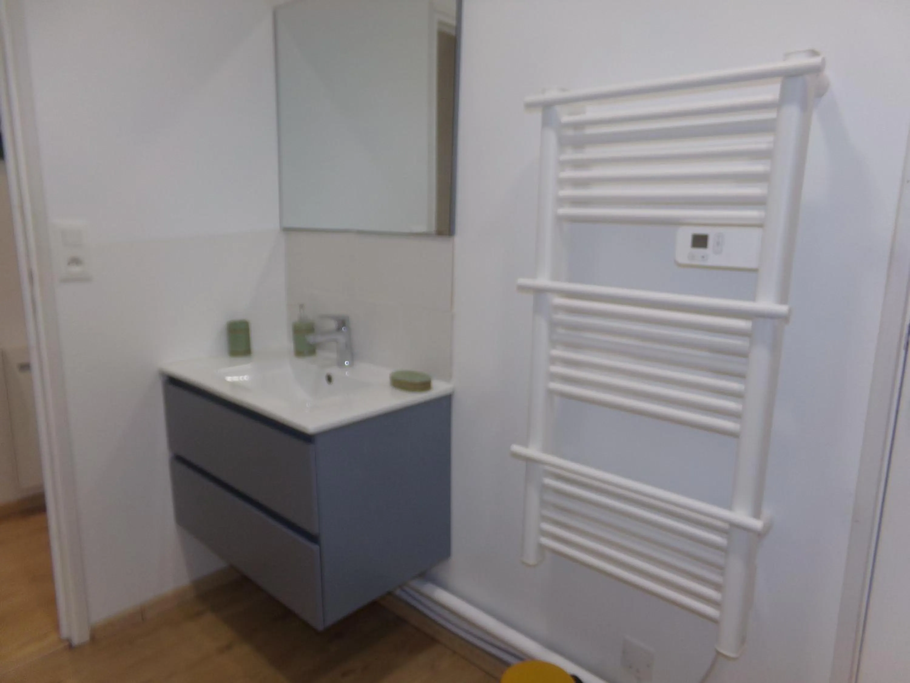 Bathroom in L'escapade Dieppoise - 3 chambres, 1er étage