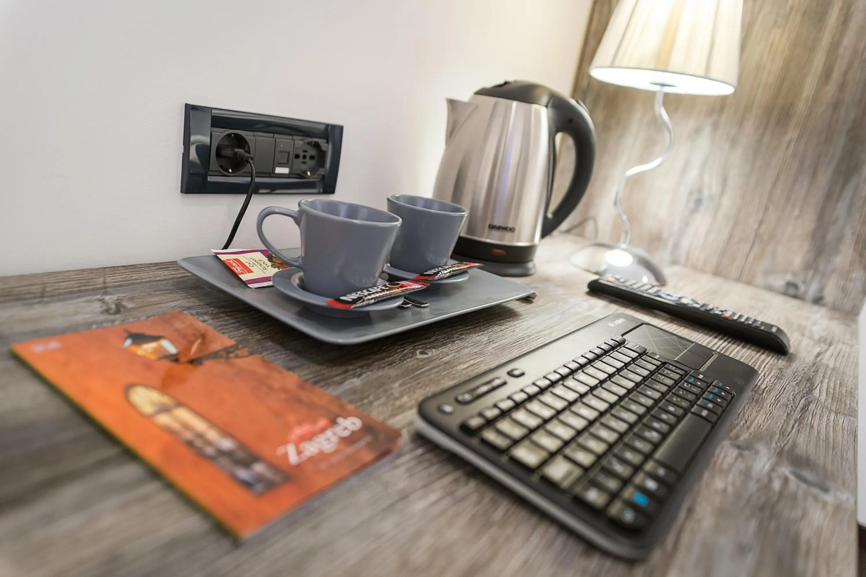 Coffee/tea facilities in Log In Rooms