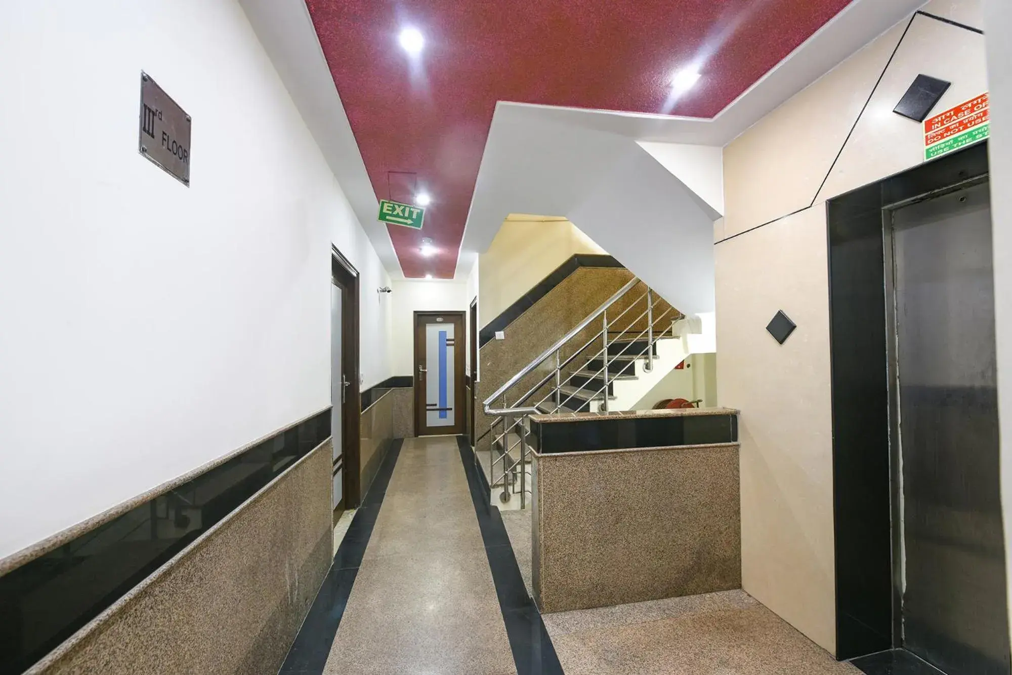 Lobby or reception in FabHotel Jaggi Palace Karol Bagh Lobby or reception in FabHotel Jaggi Palace Karol Bagh