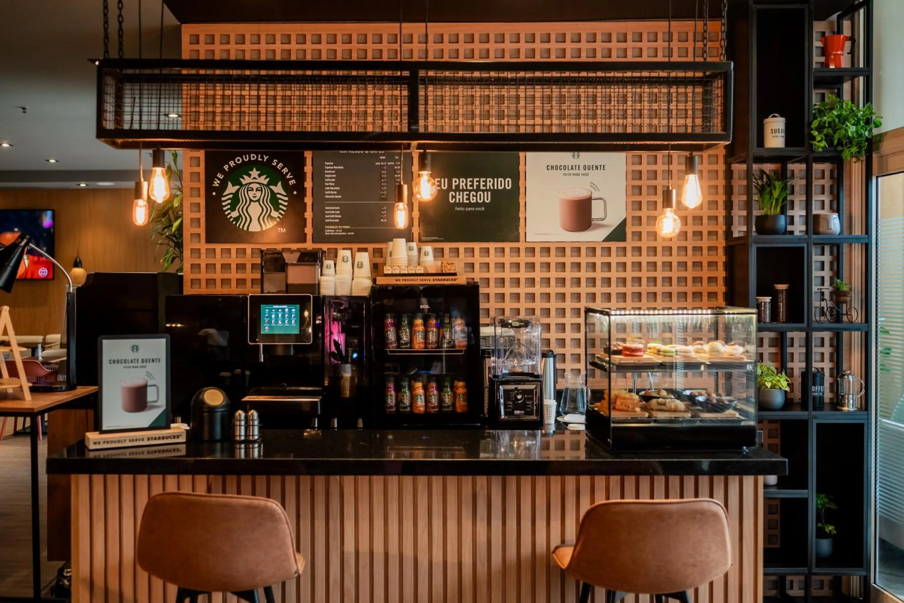 Restaurant/places to eat in ibis Guarulhos Aeroporto