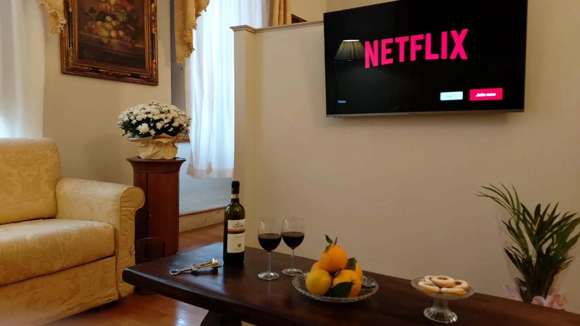 Tornabuoni La Petite Suite