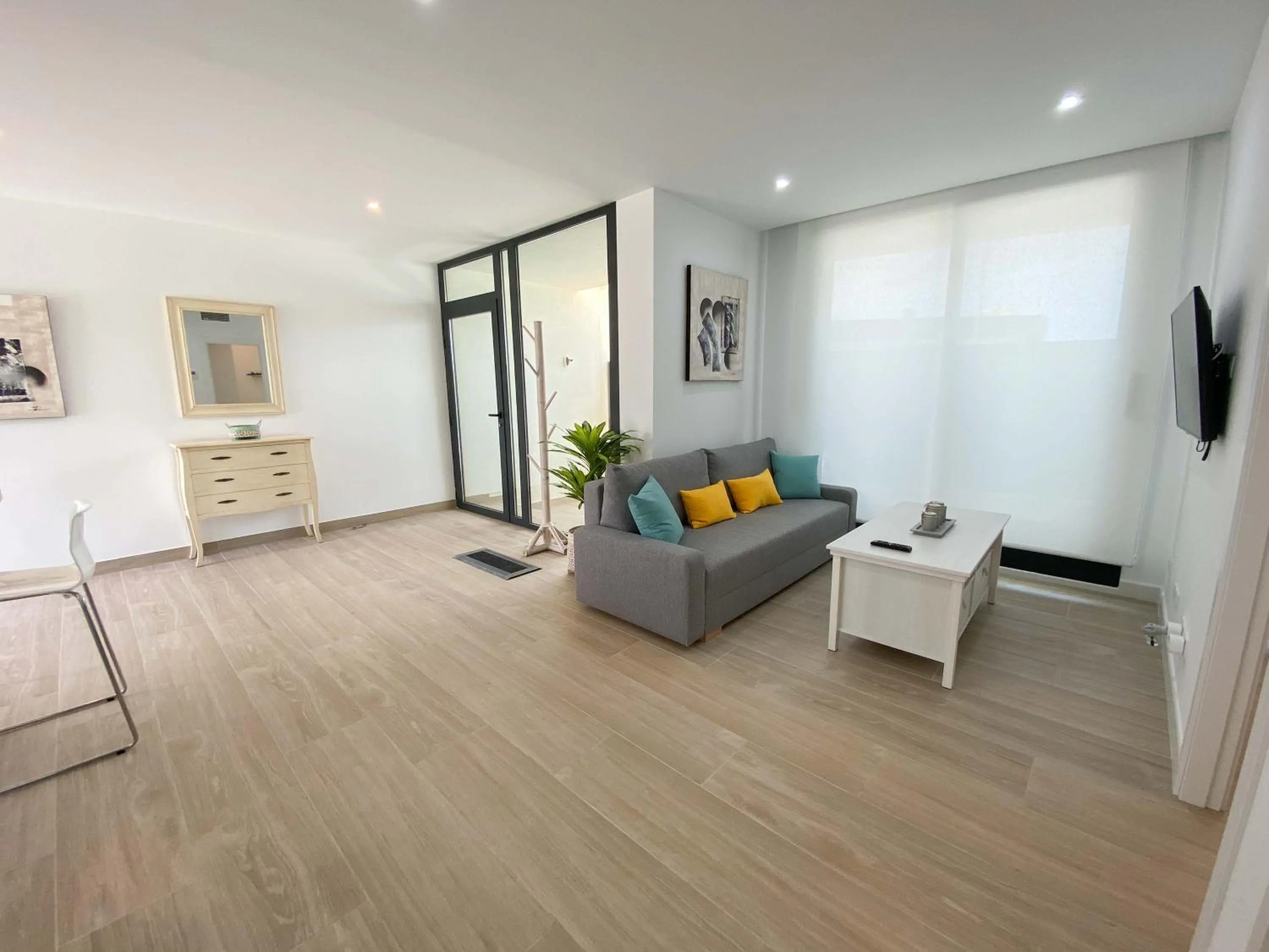 TV and multimedia in Tarifa Cozy House - Private Pool - Wifi - Modern
