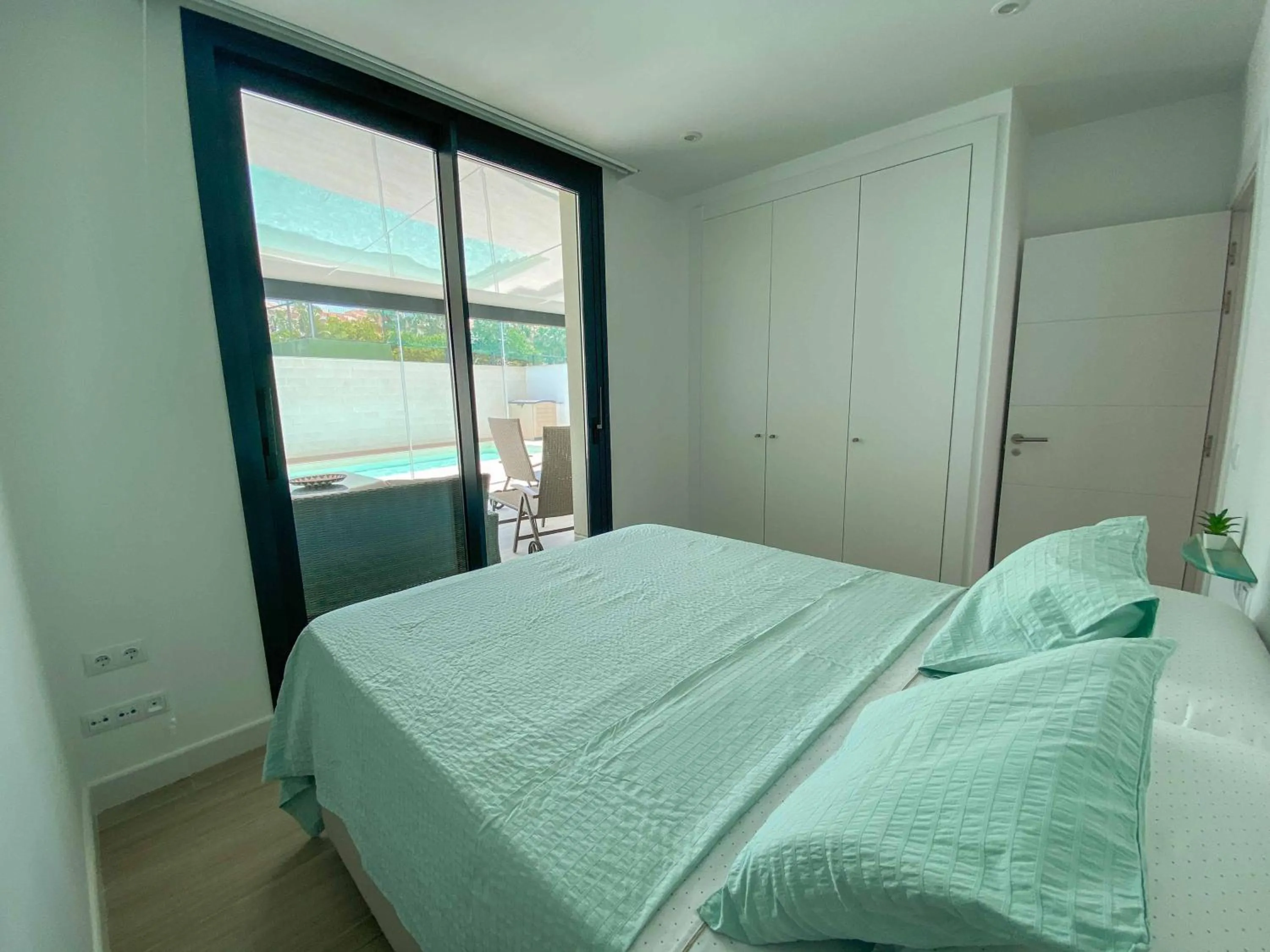 Bed in Tarifa Cozy House - Private Pool - Wifi - Modern