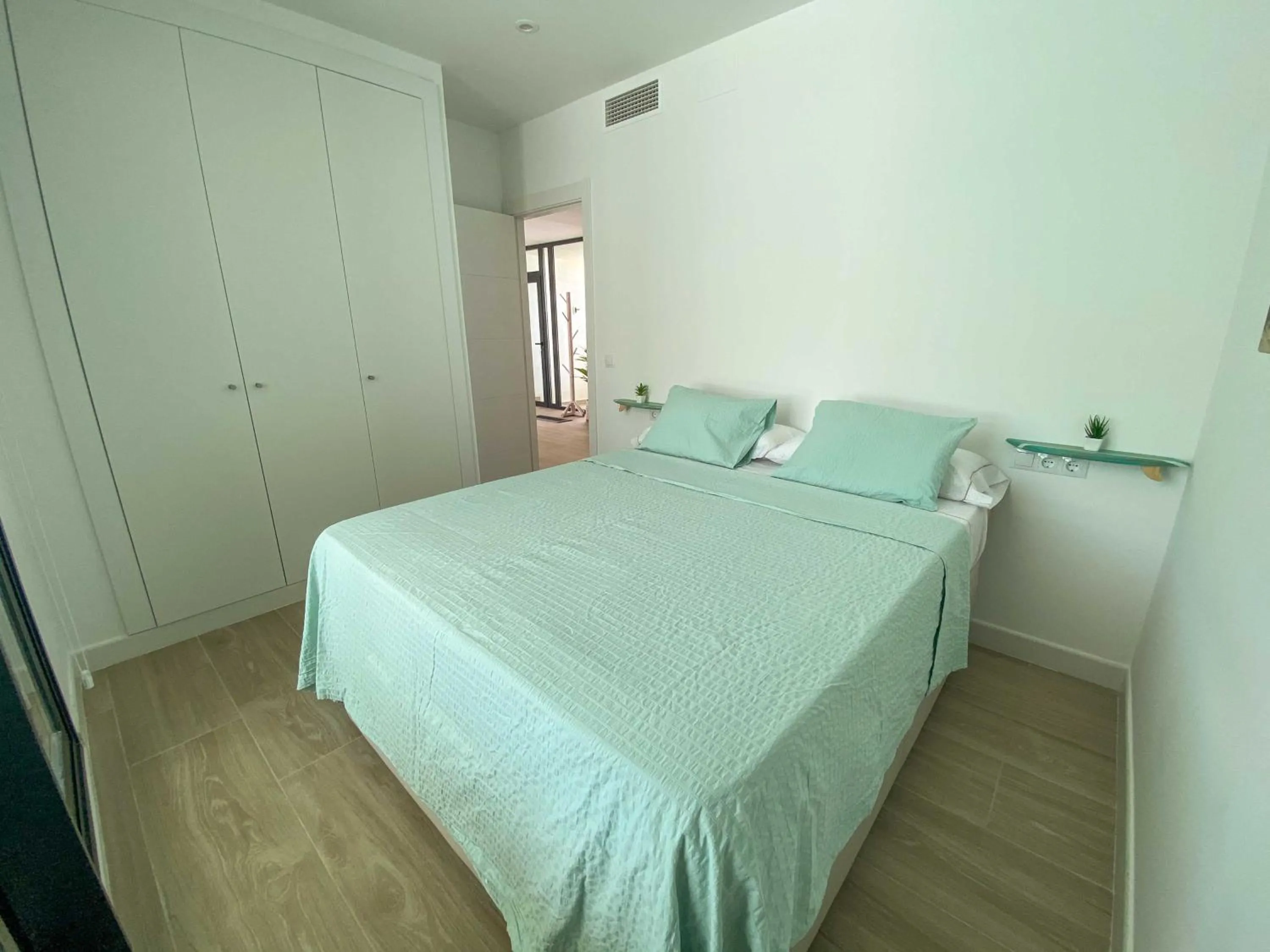 Bed in Tarifa Cozy House - Private Pool - Wifi - Modern