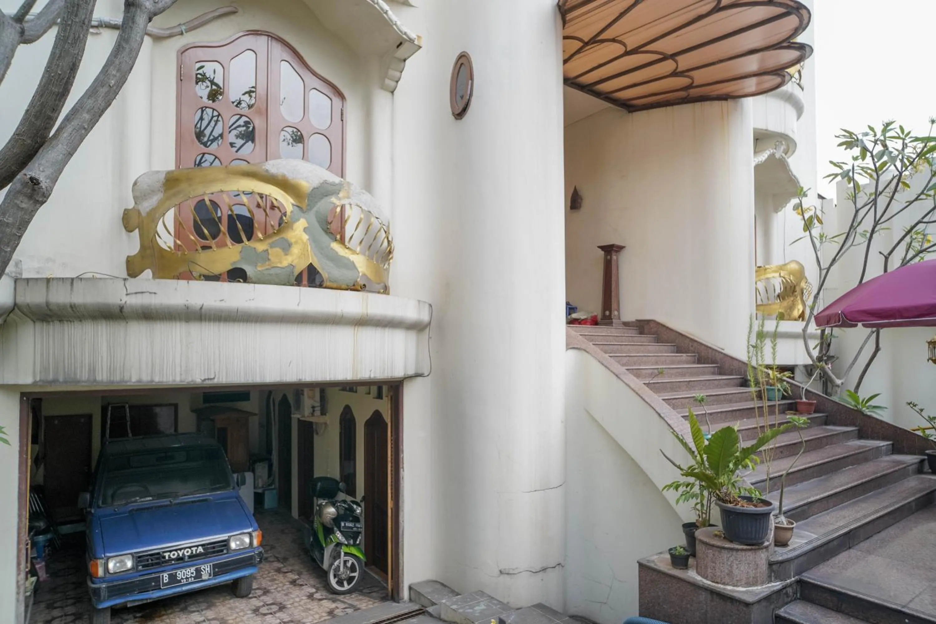 Property building in KoolKost Syariah near Senayan City