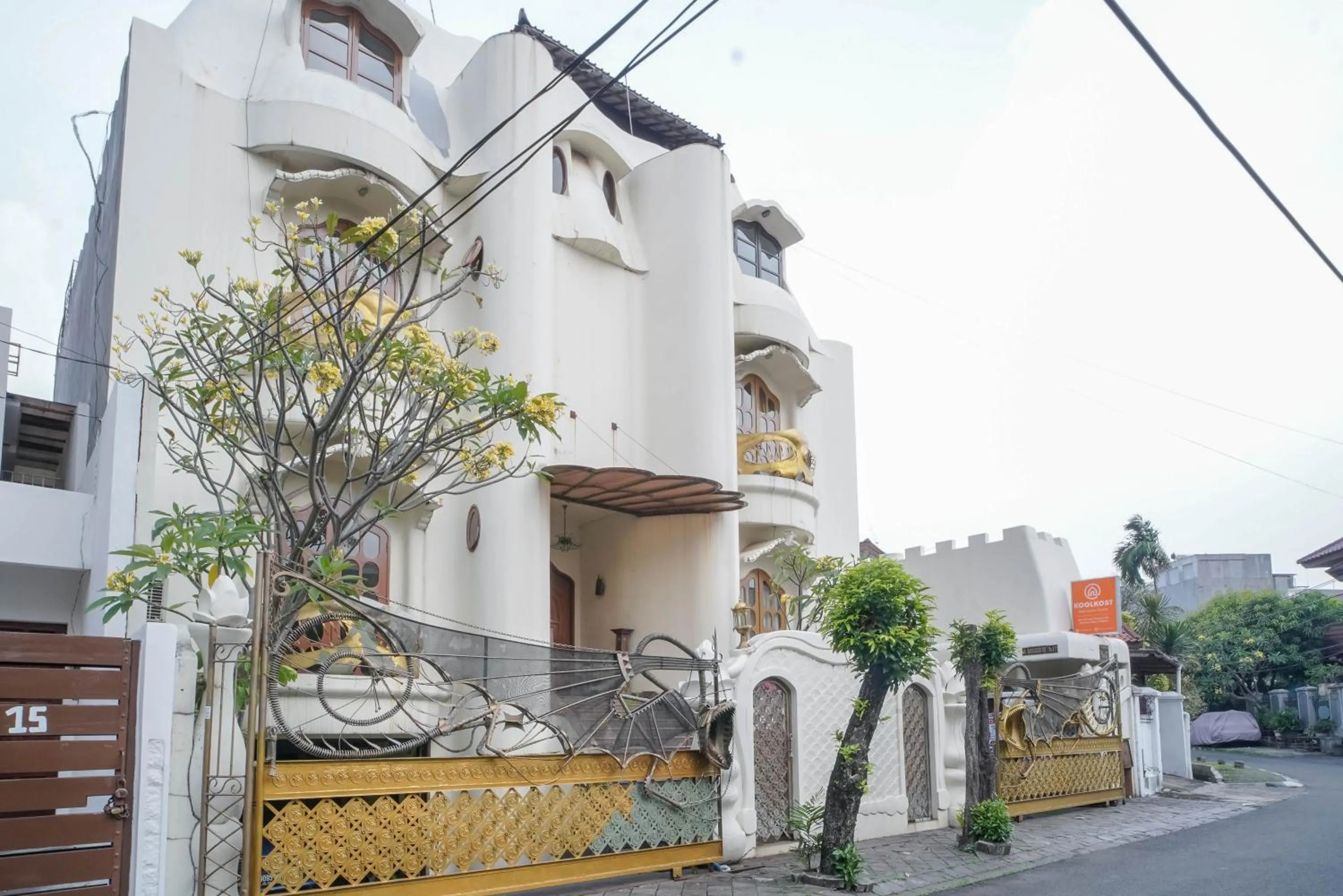 KoolKost Syariah near Senayan City