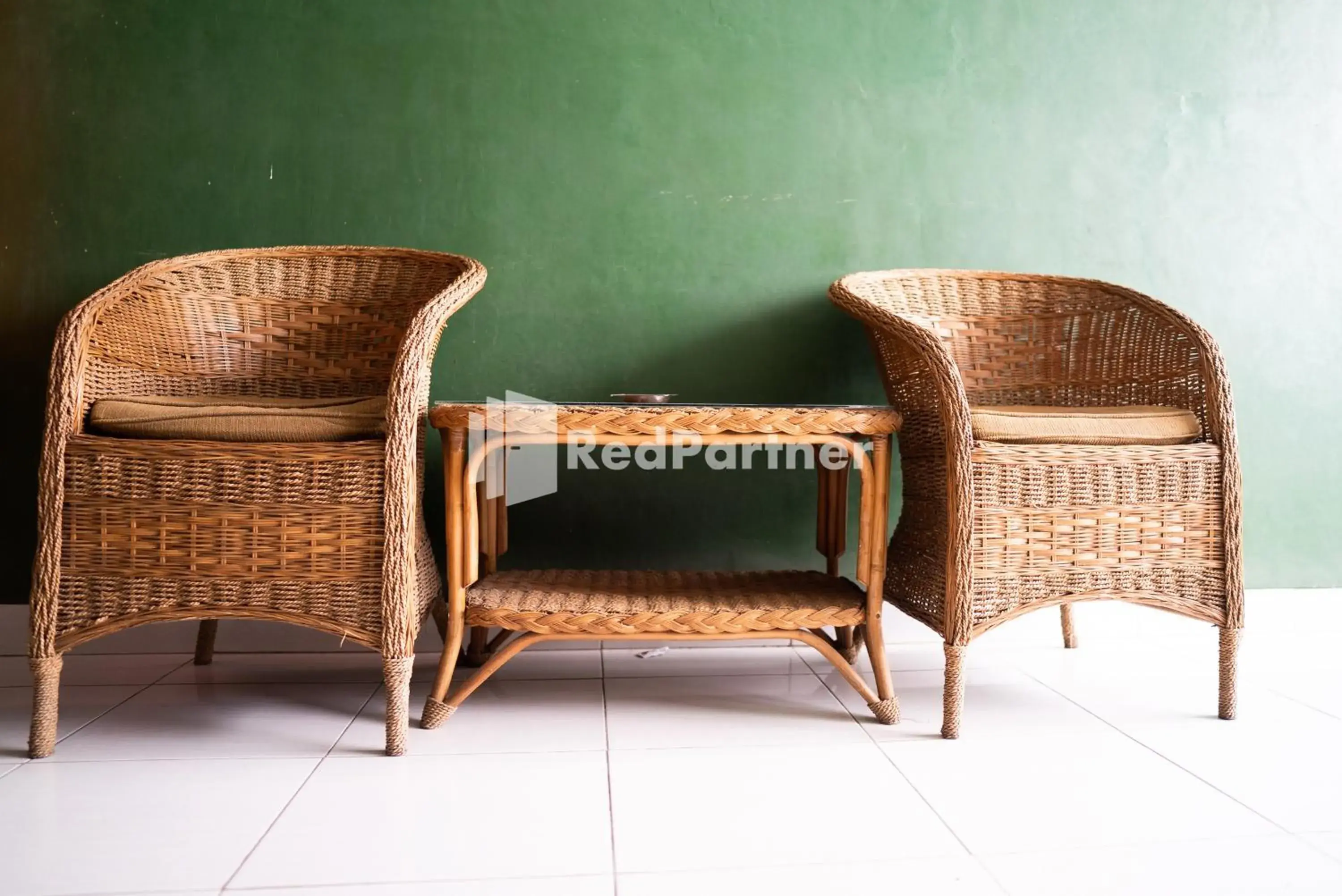 Lobby or reception in Hotel Ratu Ayu 2 Lampung Mitra RedDoorz Lobby or reception in Hotel Ratu Ayu 2 Lampung Mitra RedDoorz