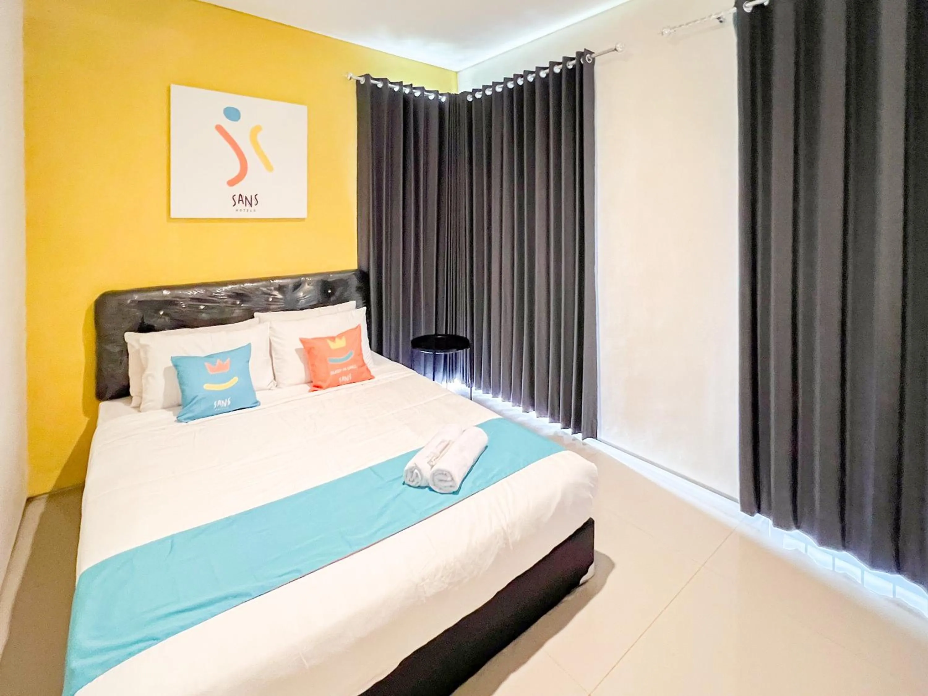 Bedroom, Bed in Sans Stay Bukit Palma Citraland