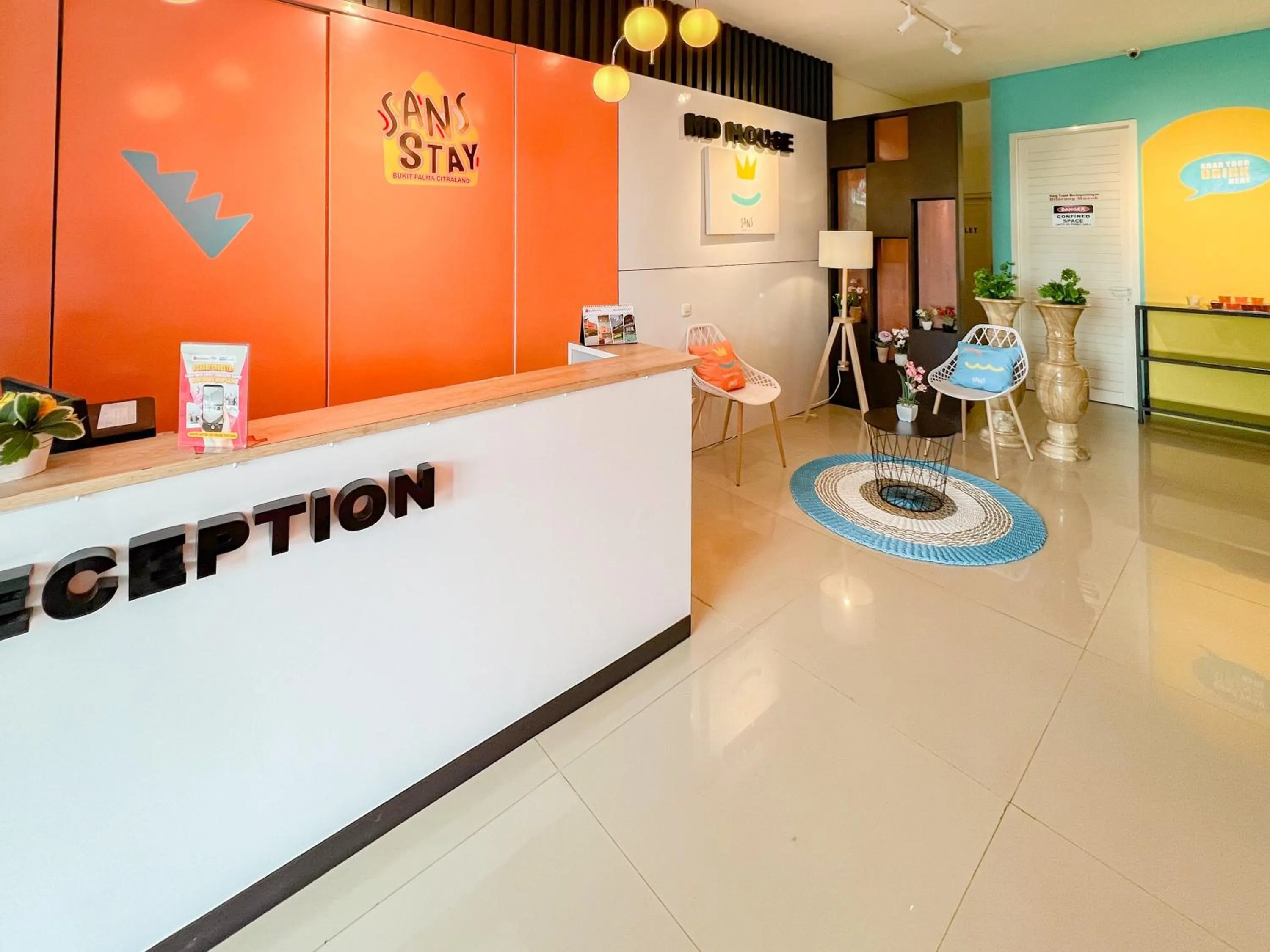 Lobby or reception in Sans Stay Bukit Palma Citraland