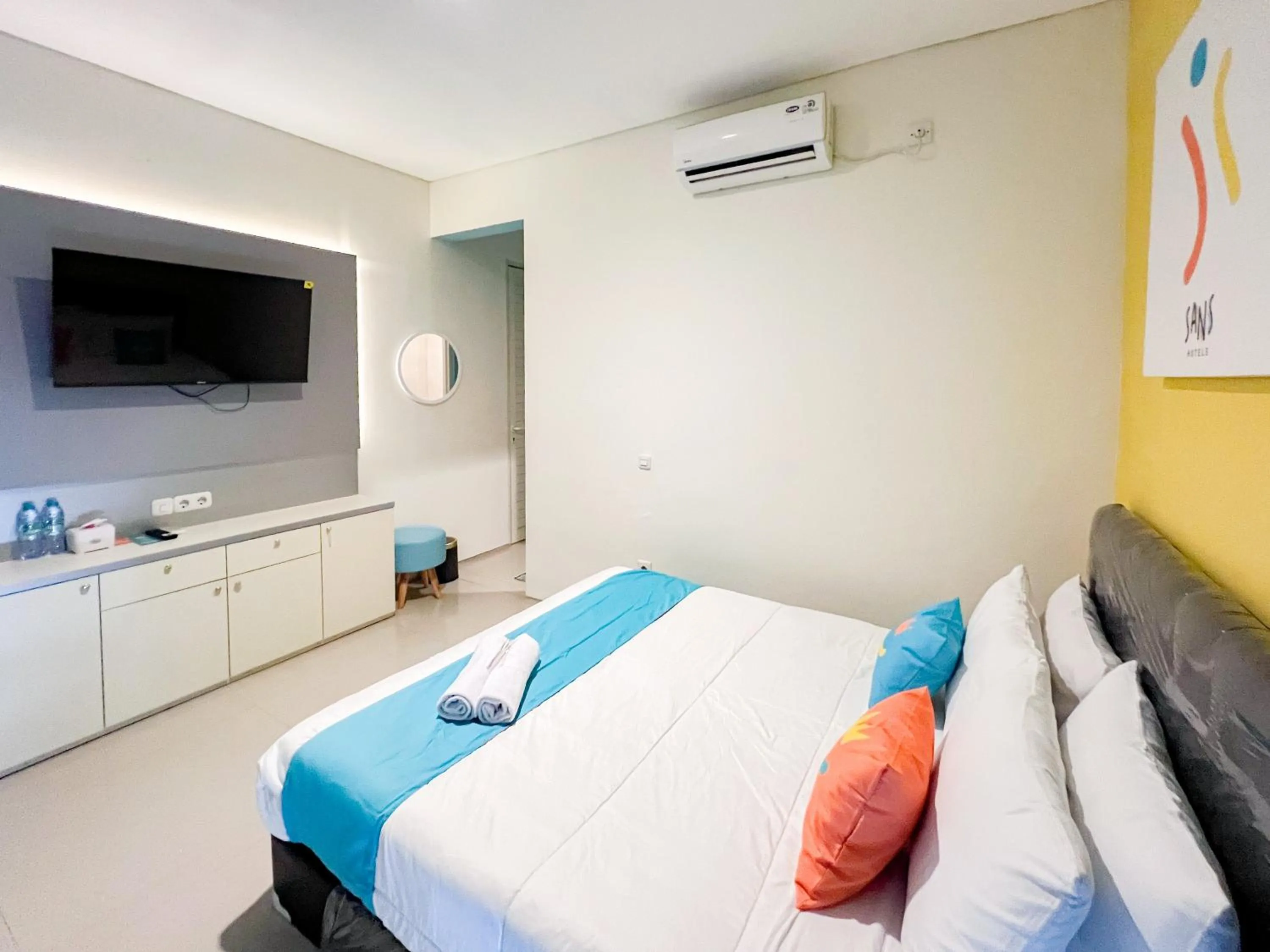 Bedroom, Bed in Sans Stay Bukit Palma Citraland