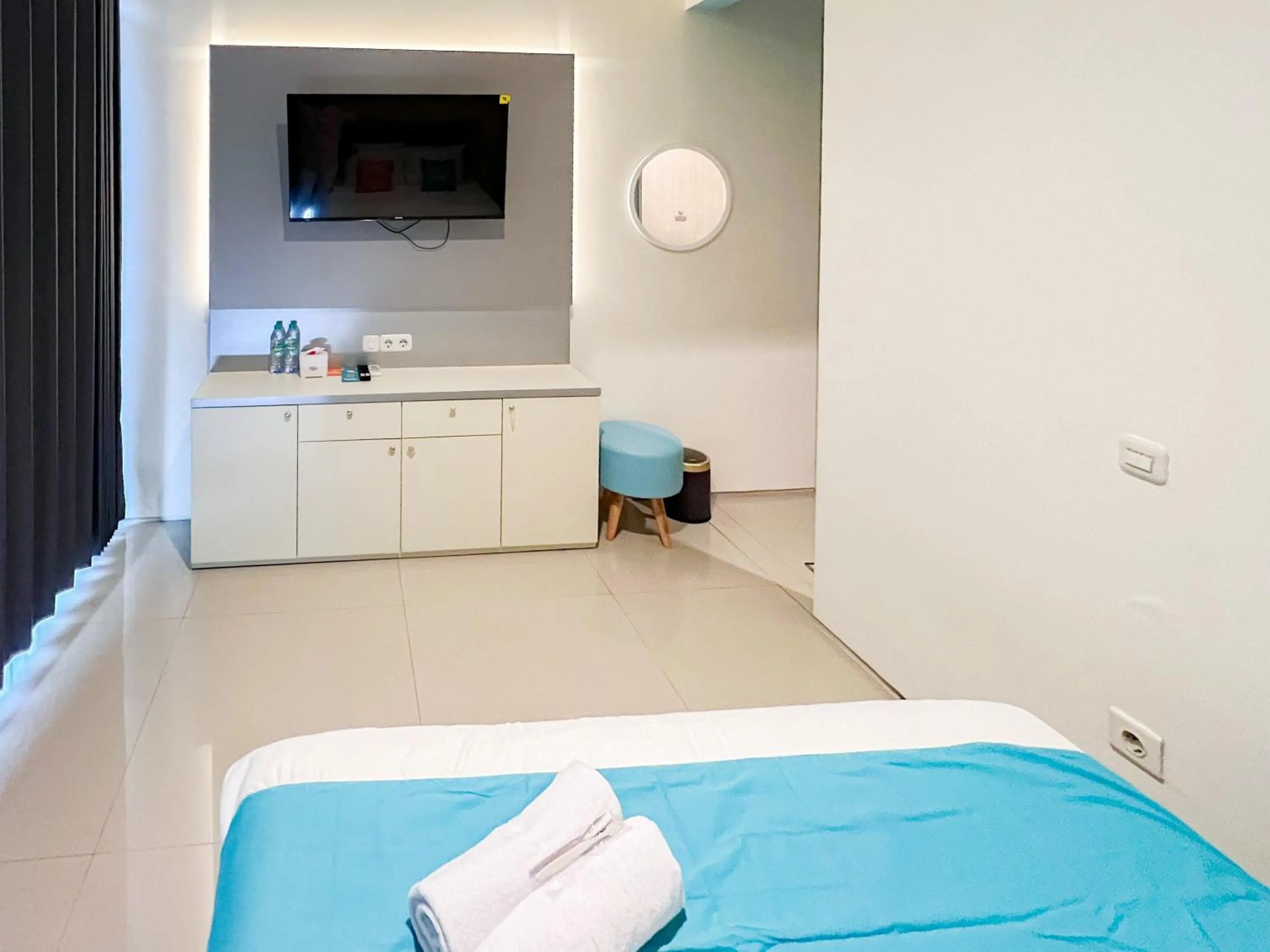 Bedroom, Bed in Sans Stay Bukit Palma Citraland