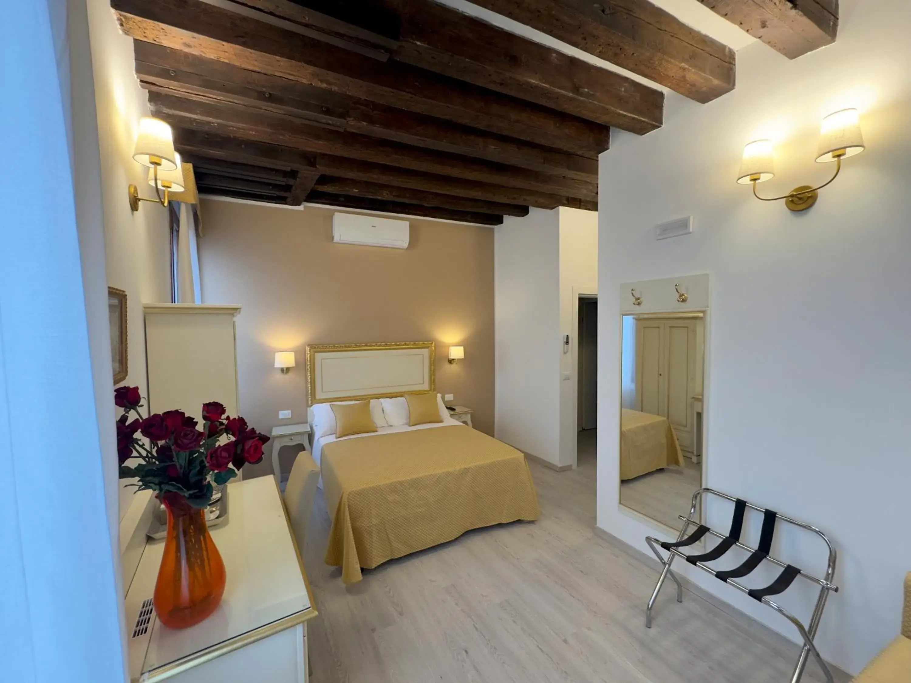 Superior Double Room in Residenza Briati Superior Double Room in Residenza Briati