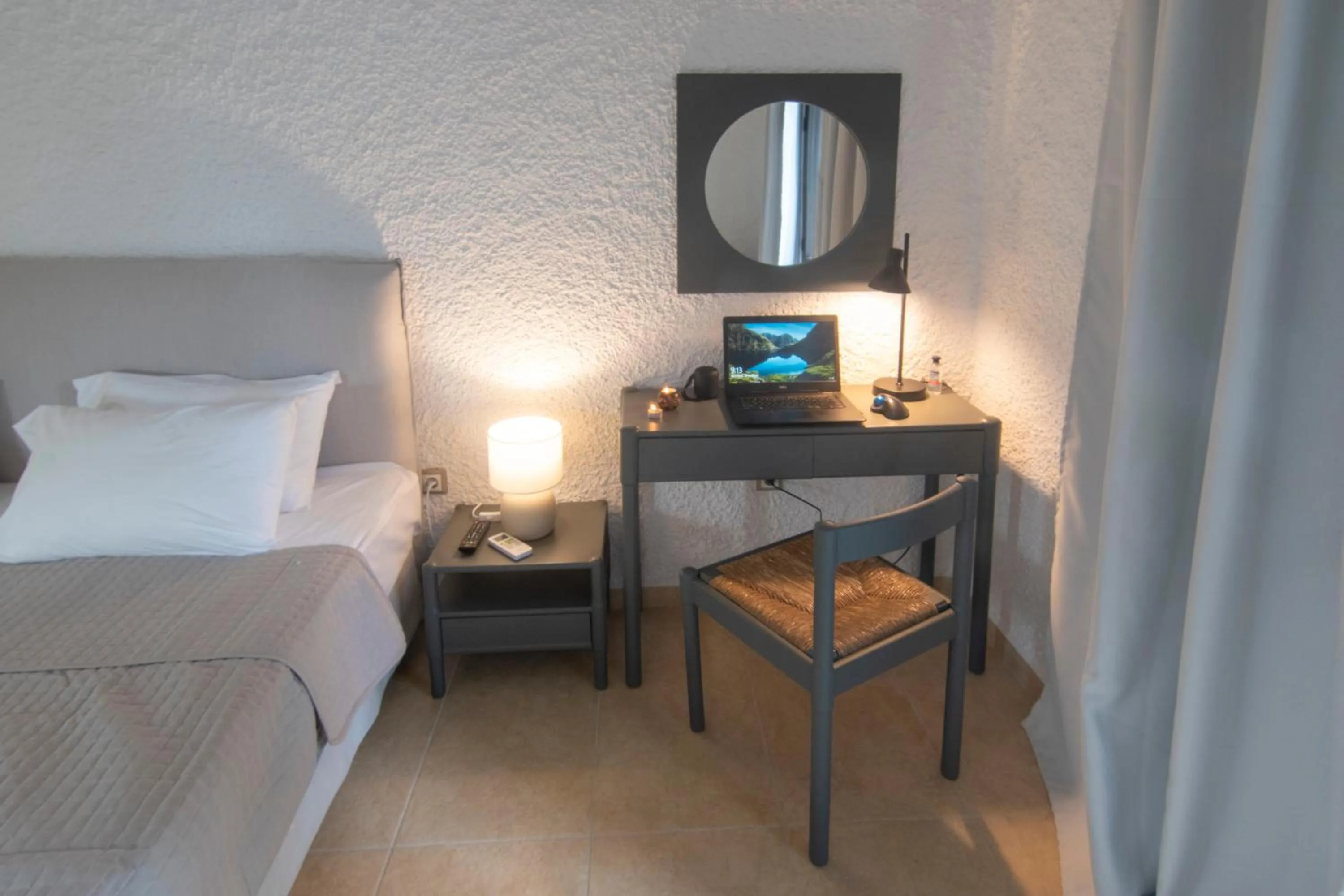 Bedroom, Bed in Apollo Resort