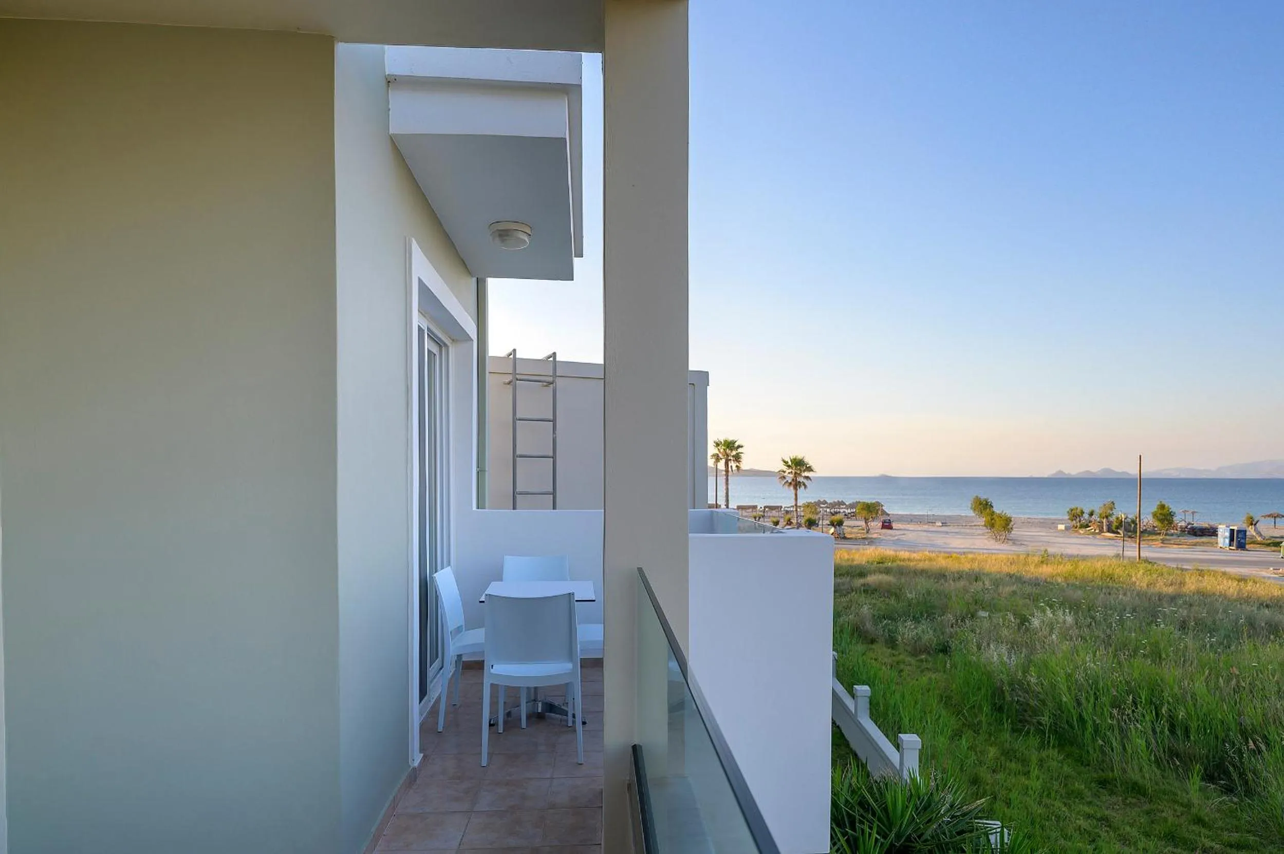 Balcony/Terrace in Mythos Suites Hotel