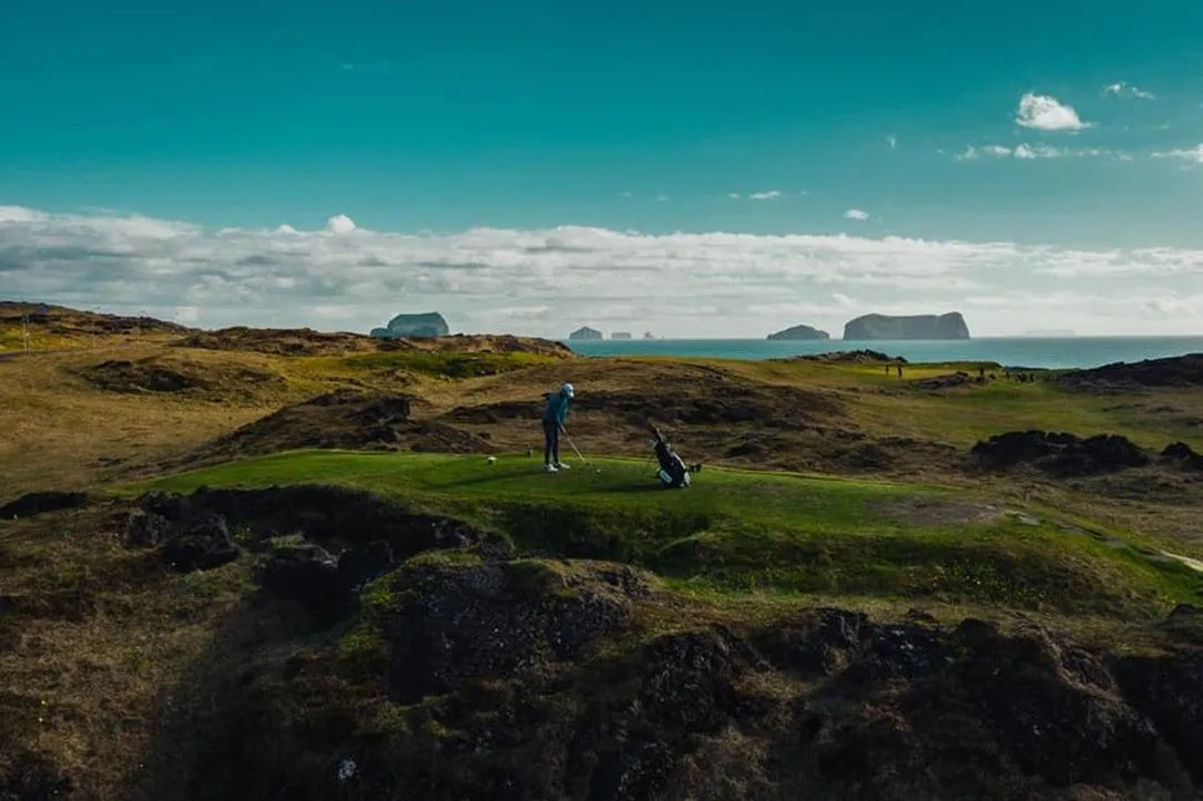 Golfcourse in The New Post Office
