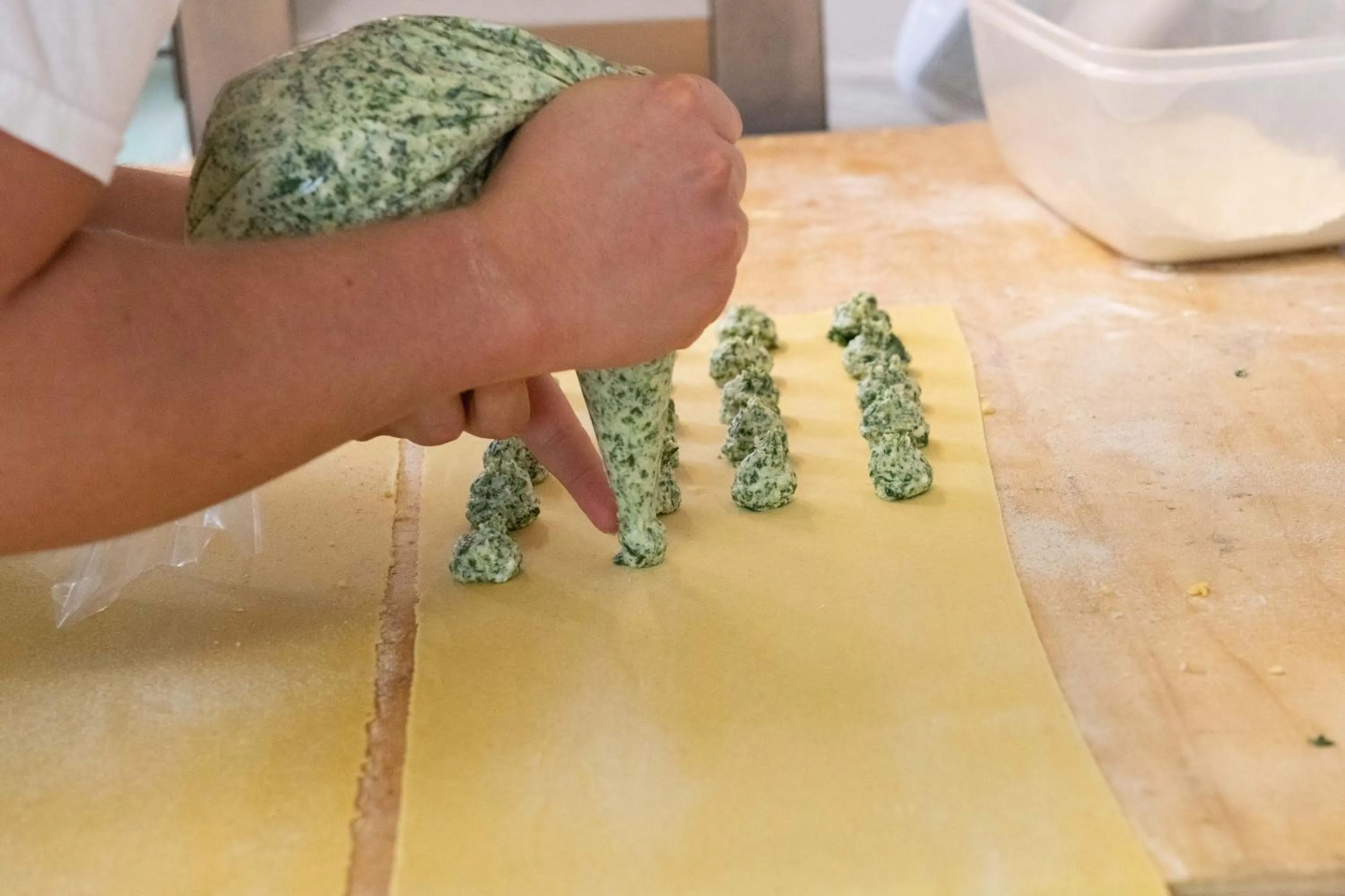 Restaurant/places to eat in Kiss Beachfront Hotel & Restaurant