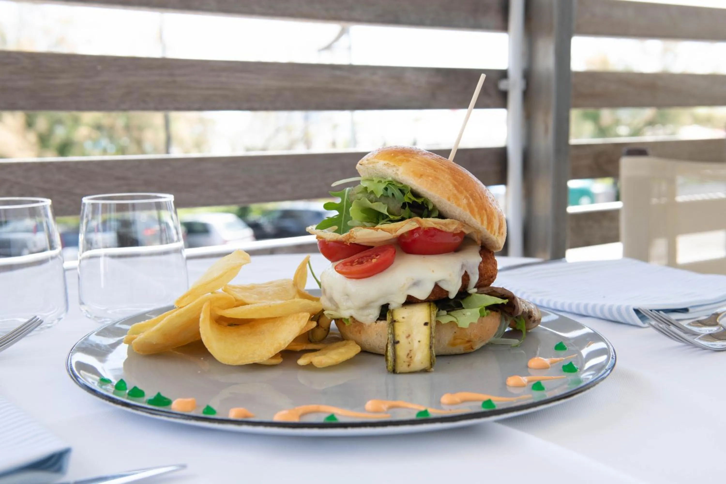 Restaurant/places to eat in Kiss Beachfront Hotel & Restaurant