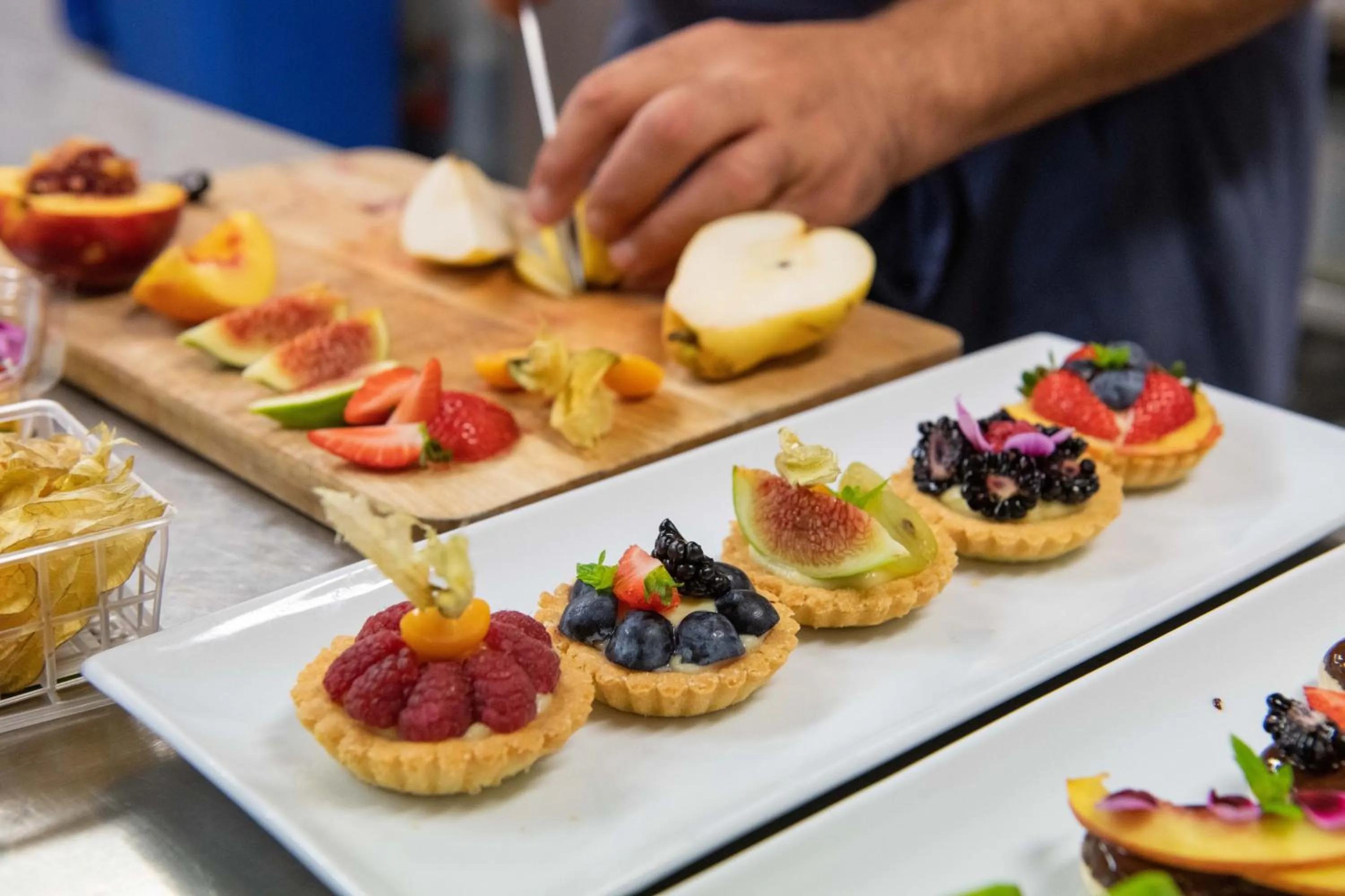 Restaurant/places to eat in Kiss Beachfront Hotel & Restaurant