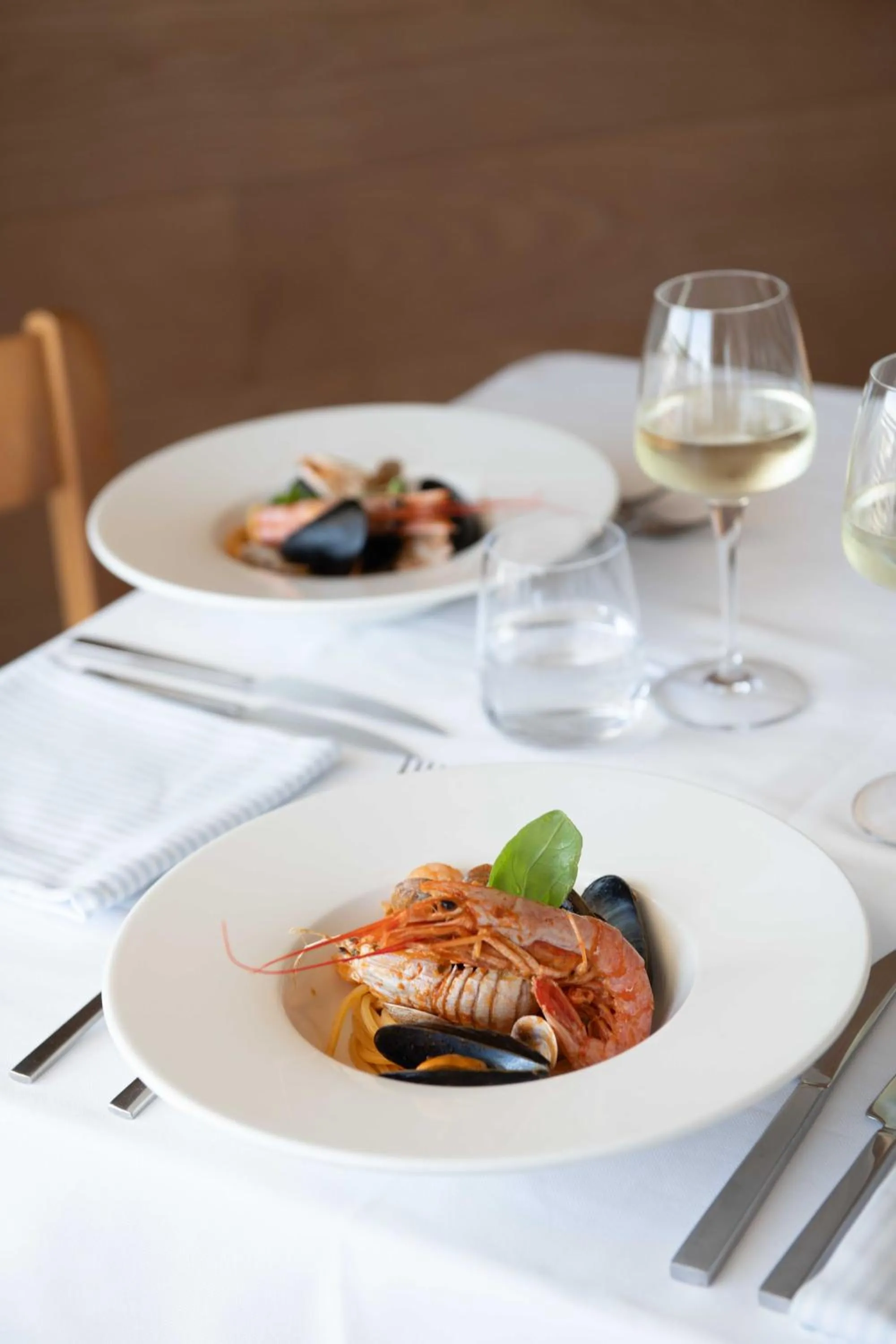 Restaurant/places to eat in Kiss Beachfront Hotel & Restaurant