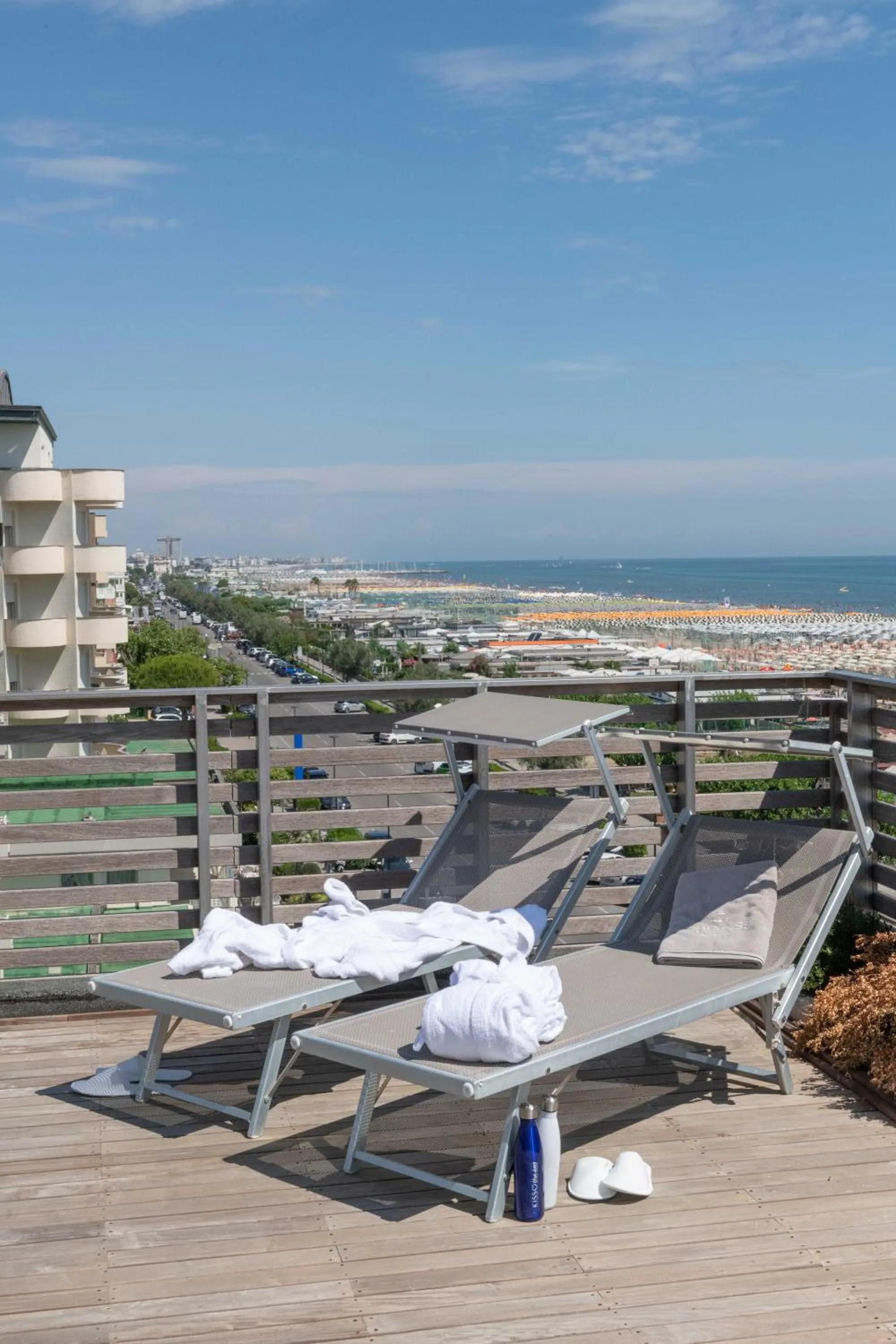 Balcony/Terrace in Kiss Beachfront Hotel & Restaurant