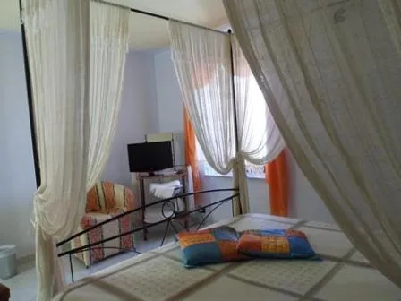 Apartment - single occupancy - Split Level in La Collina