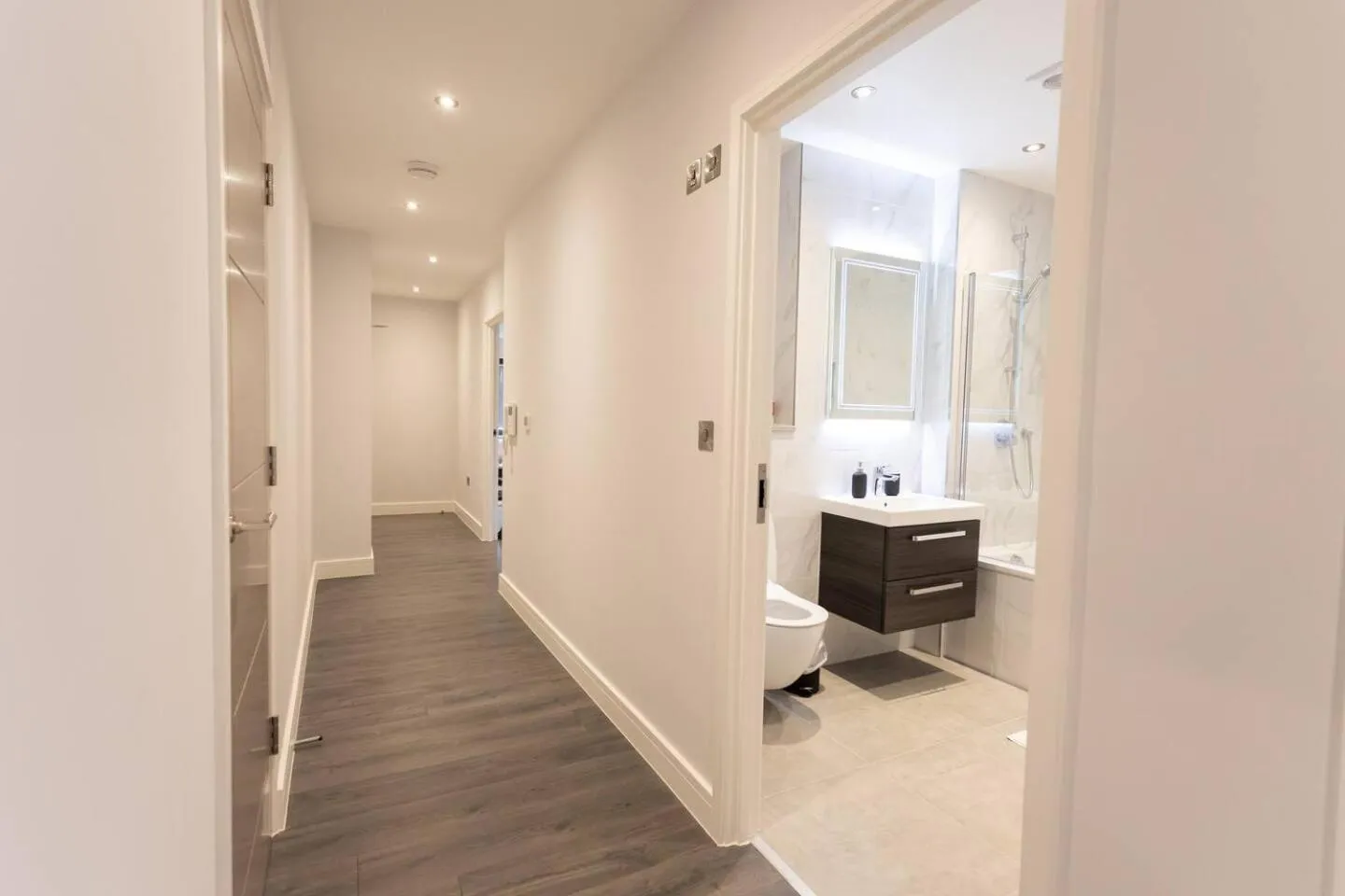 D & D Luxury Apartments