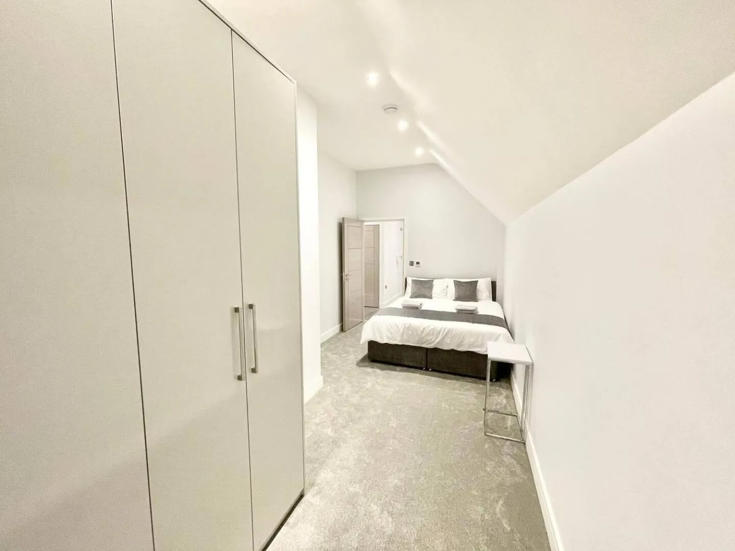 D & D Luxury Apartments