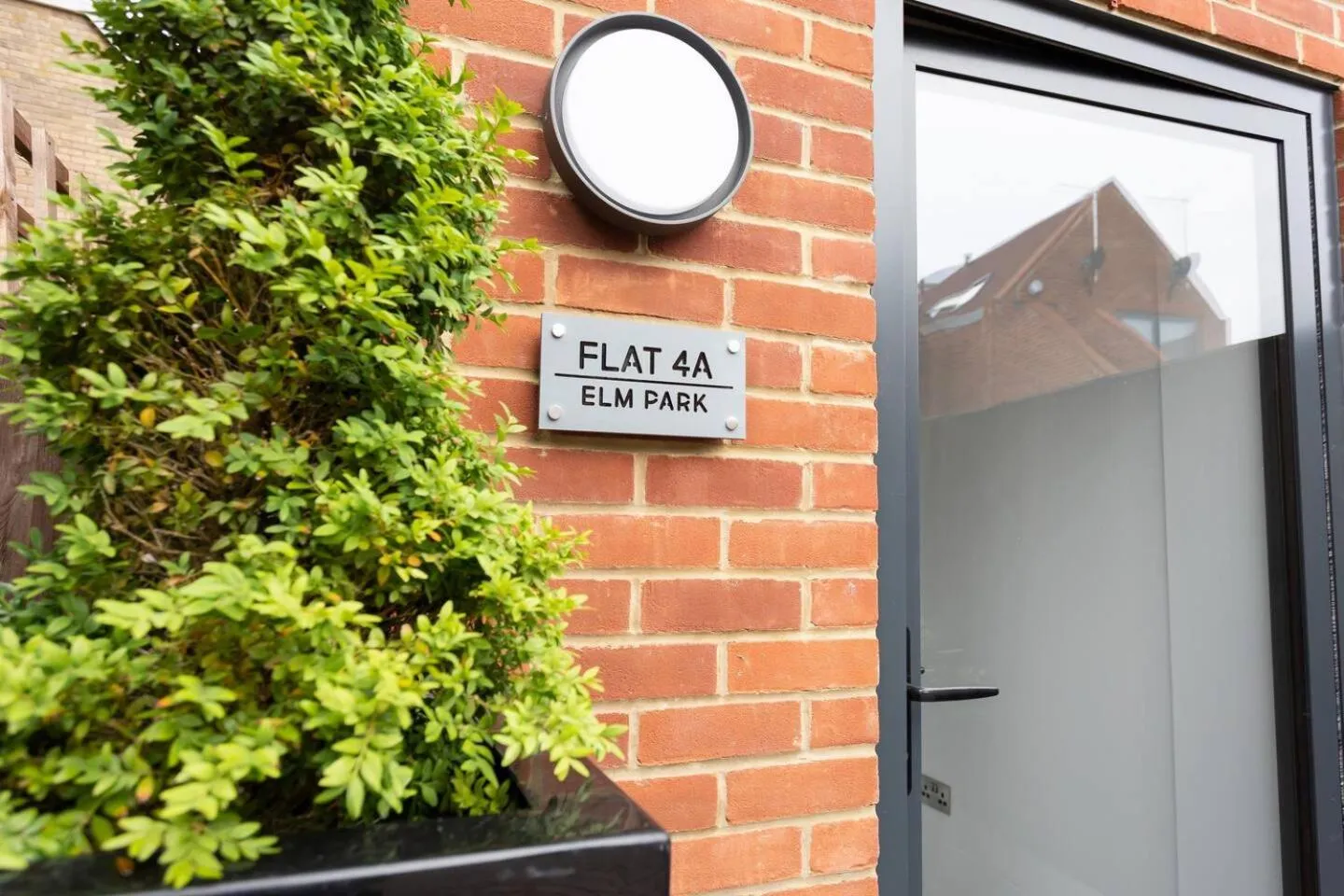 D & D Luxury Apartments