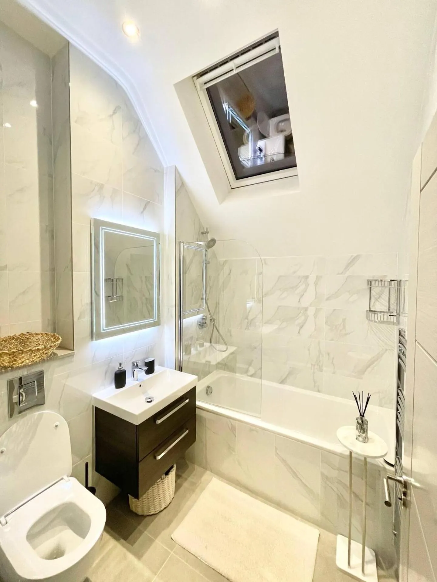 D & D Luxury Apartments