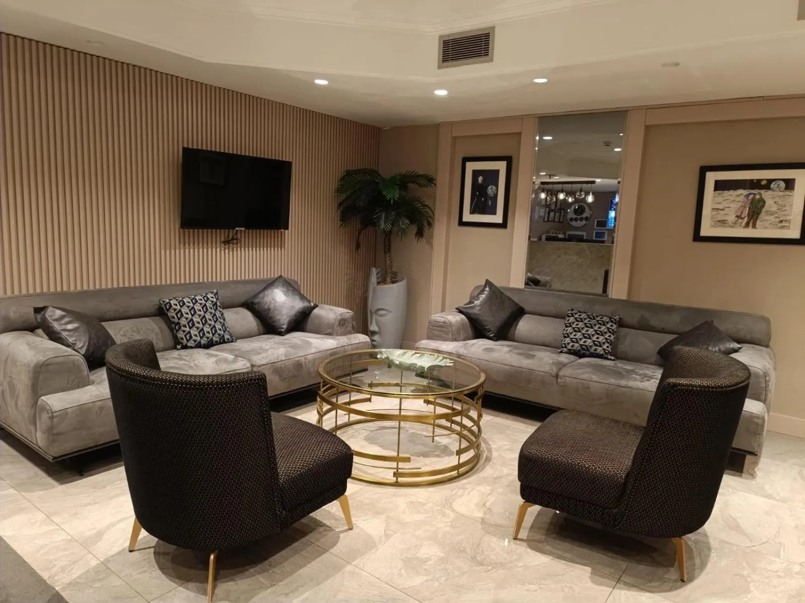 Lobby or reception in Mineo Hotel Taksim