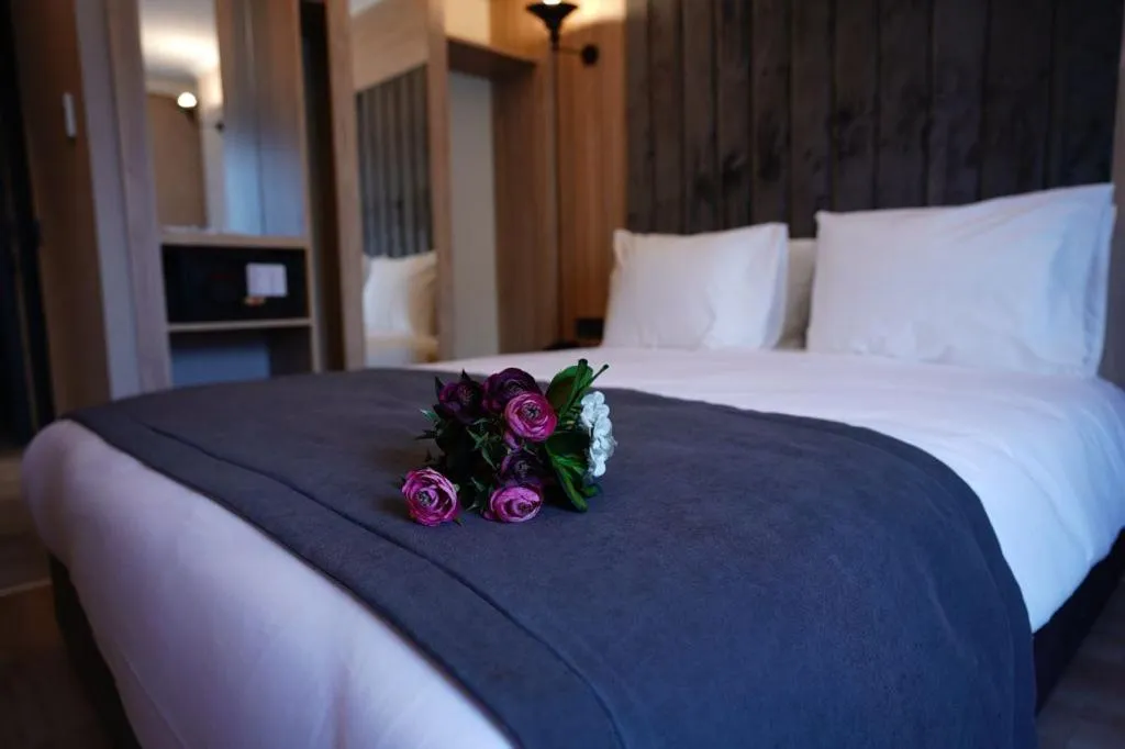 Photo of the whole room, Bed in Mineo Hotel Taksim