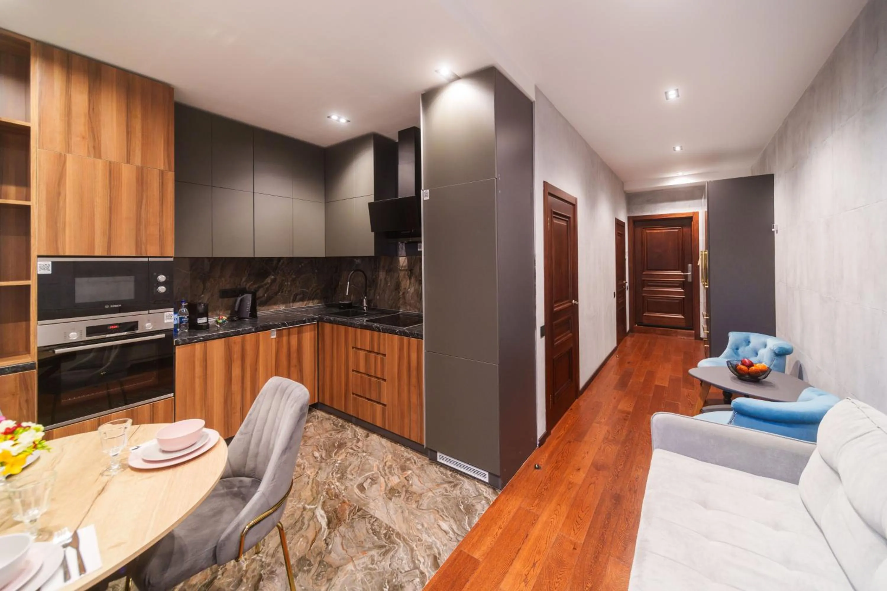 TV and multimedia in Arch Apart Hotel