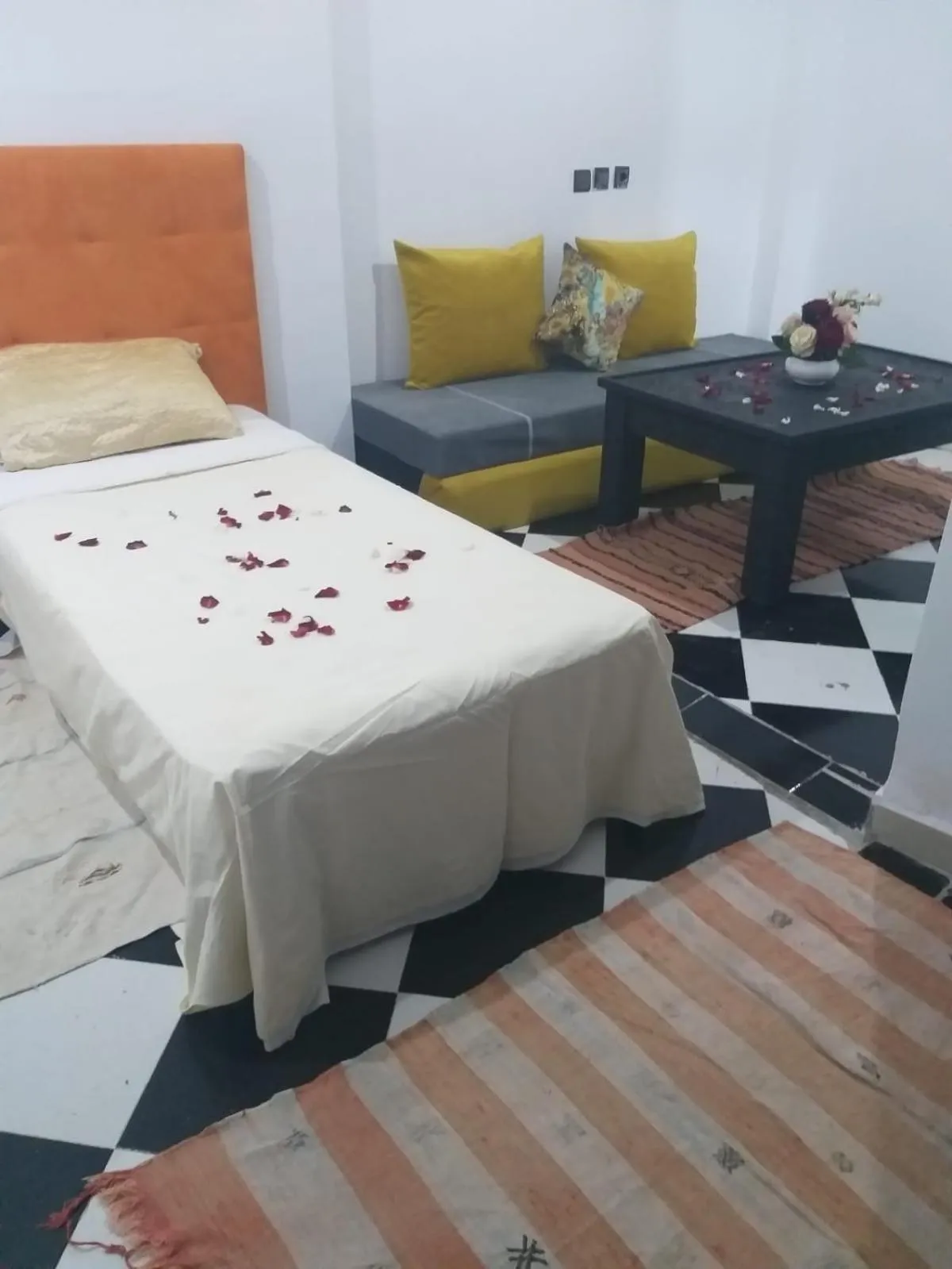 Bed in Hôtel Agnaou