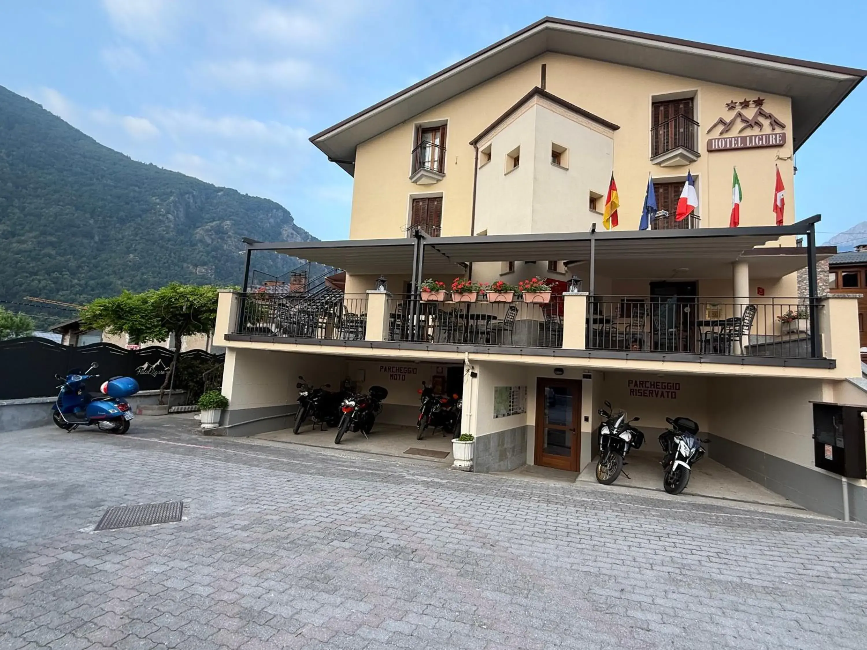Hotel Ristorante Ligure Hotel Ristorante Ligure
