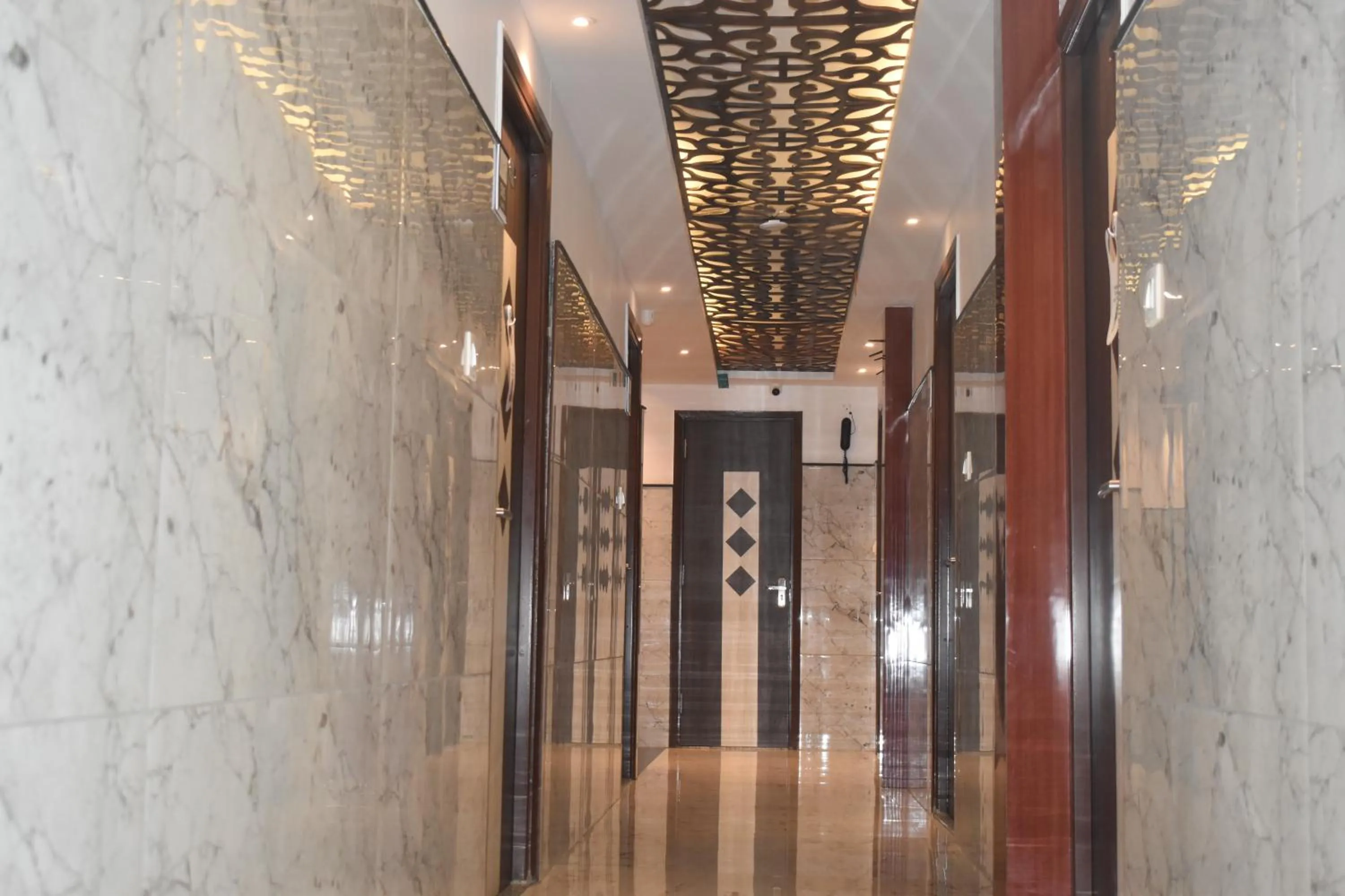 Hotel UR Comforts Jayanagar