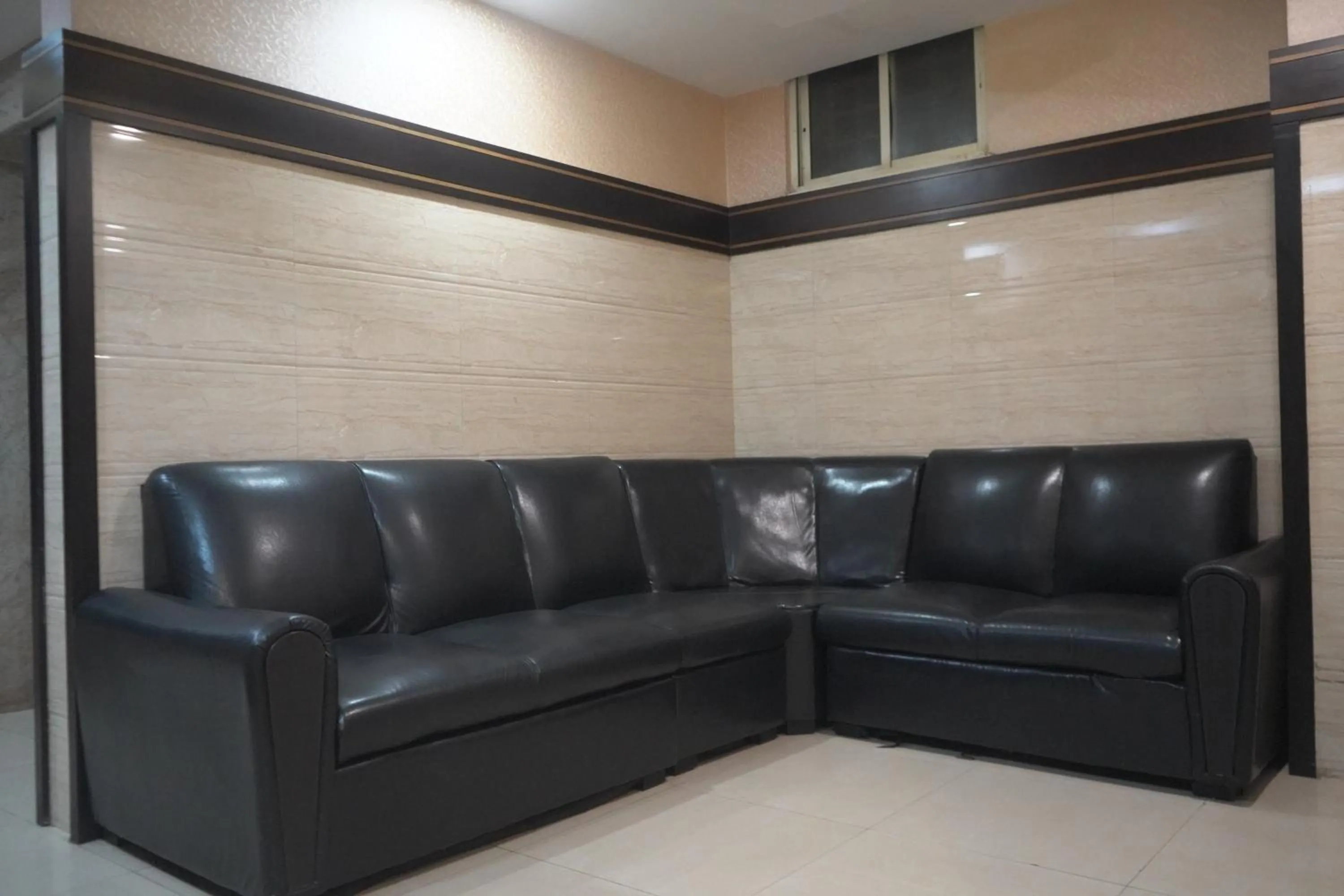 Hotel UR Comforts Jayanagar