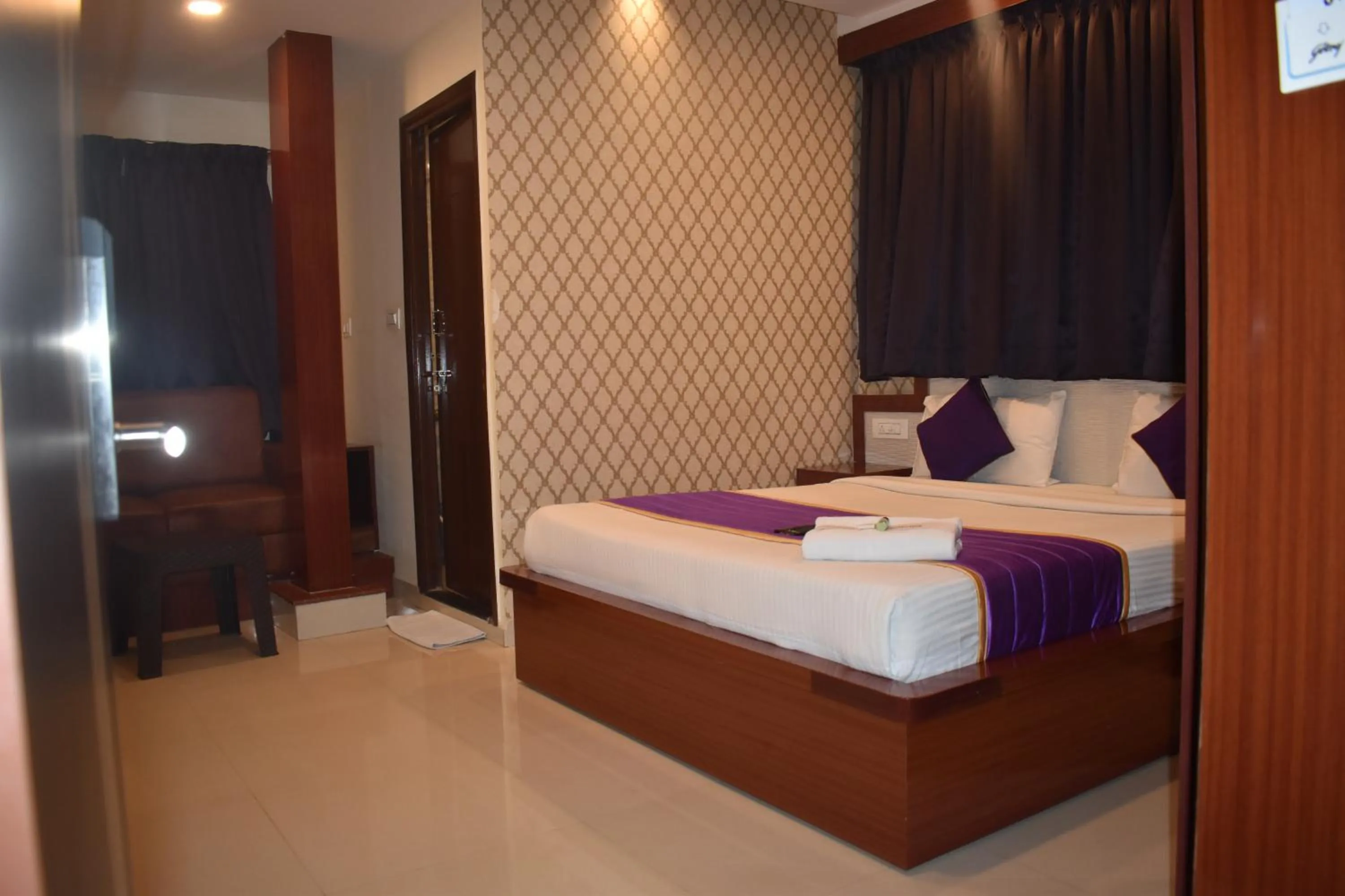 Bed in Hotel UR Comforts Jayanagar