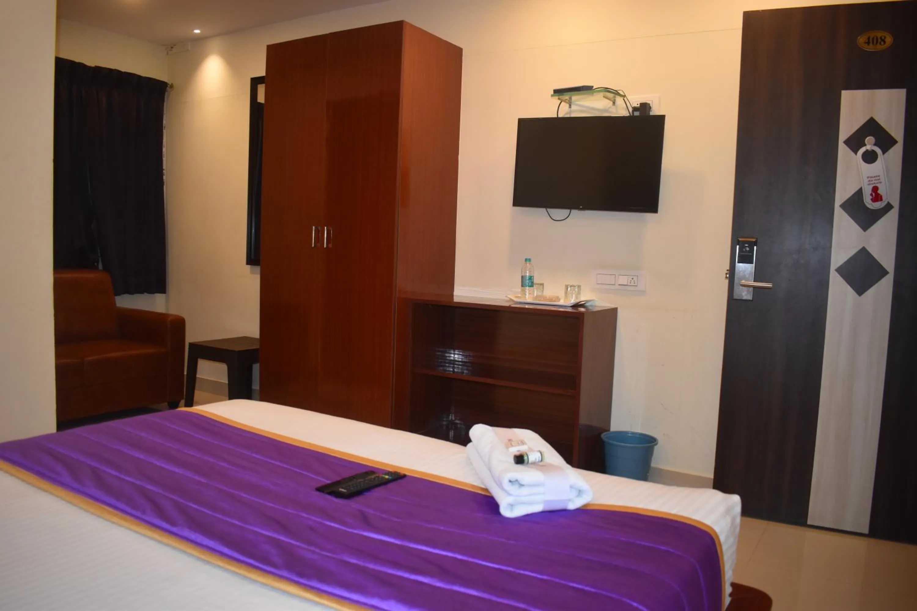 Bed in Hotel UR Comforts Jayanagar