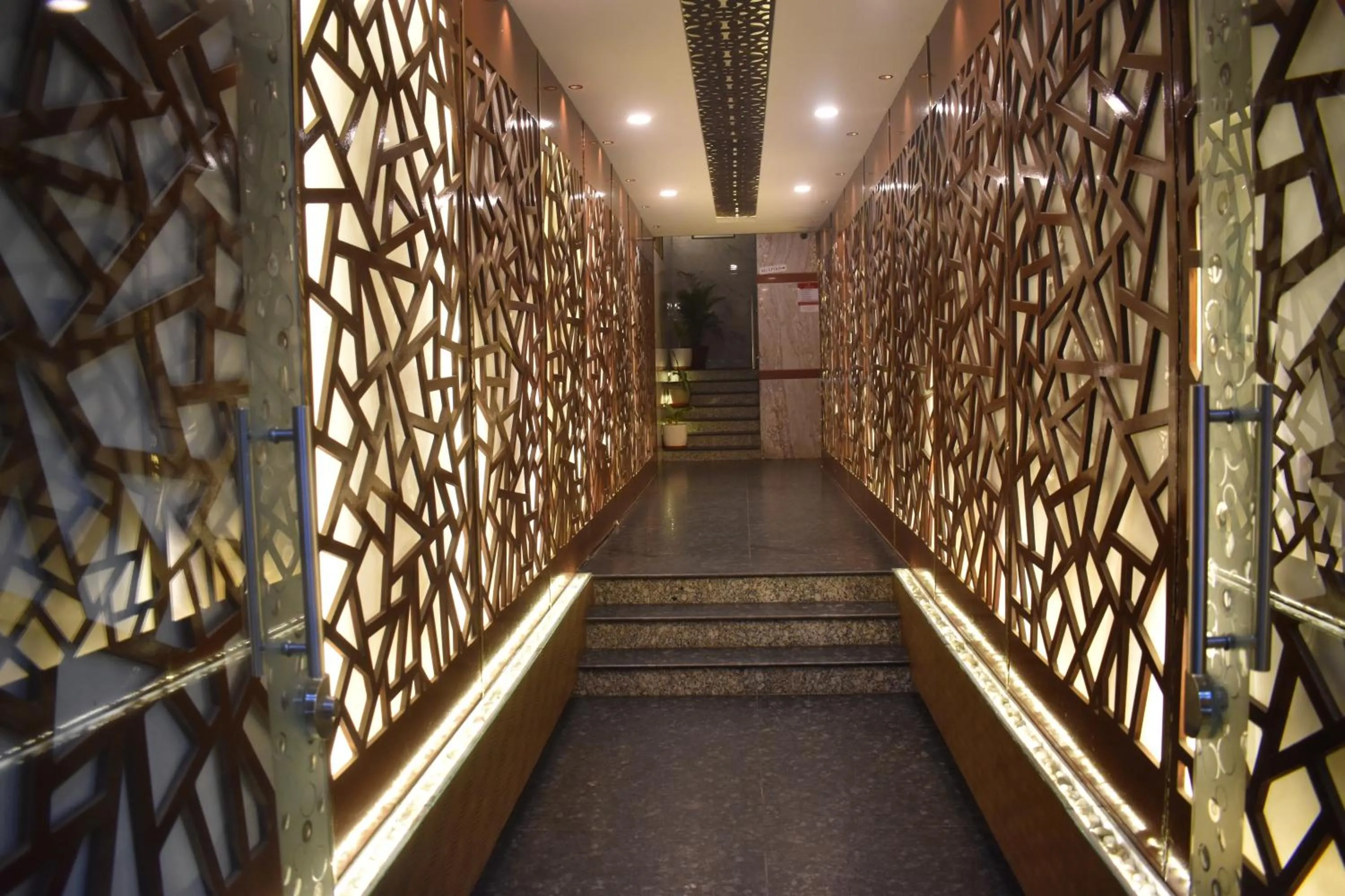 Hotel UR Comforts Jayanagar